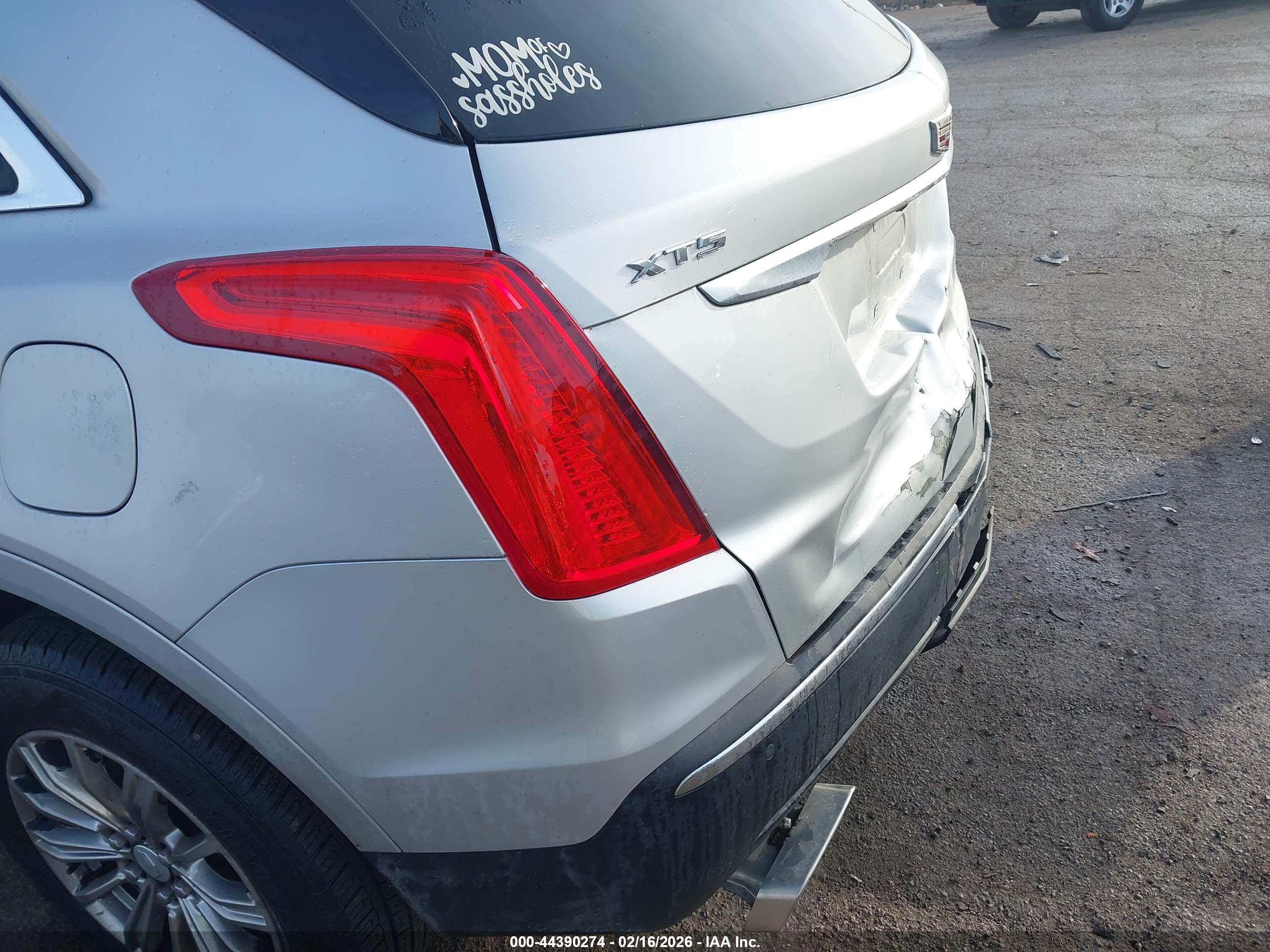 CADILLAC XT5 image 6