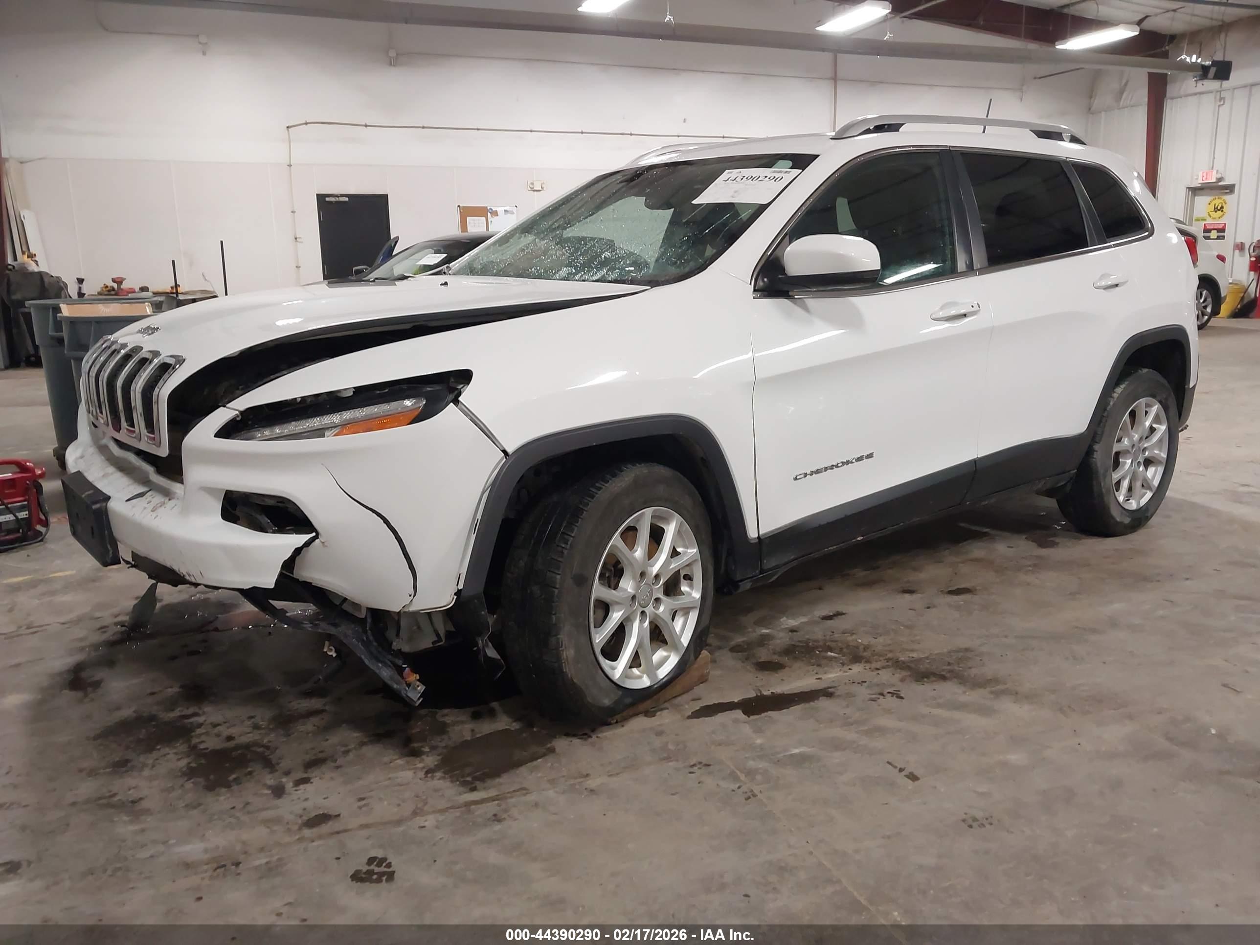 JEEP CHEROKEE image 2