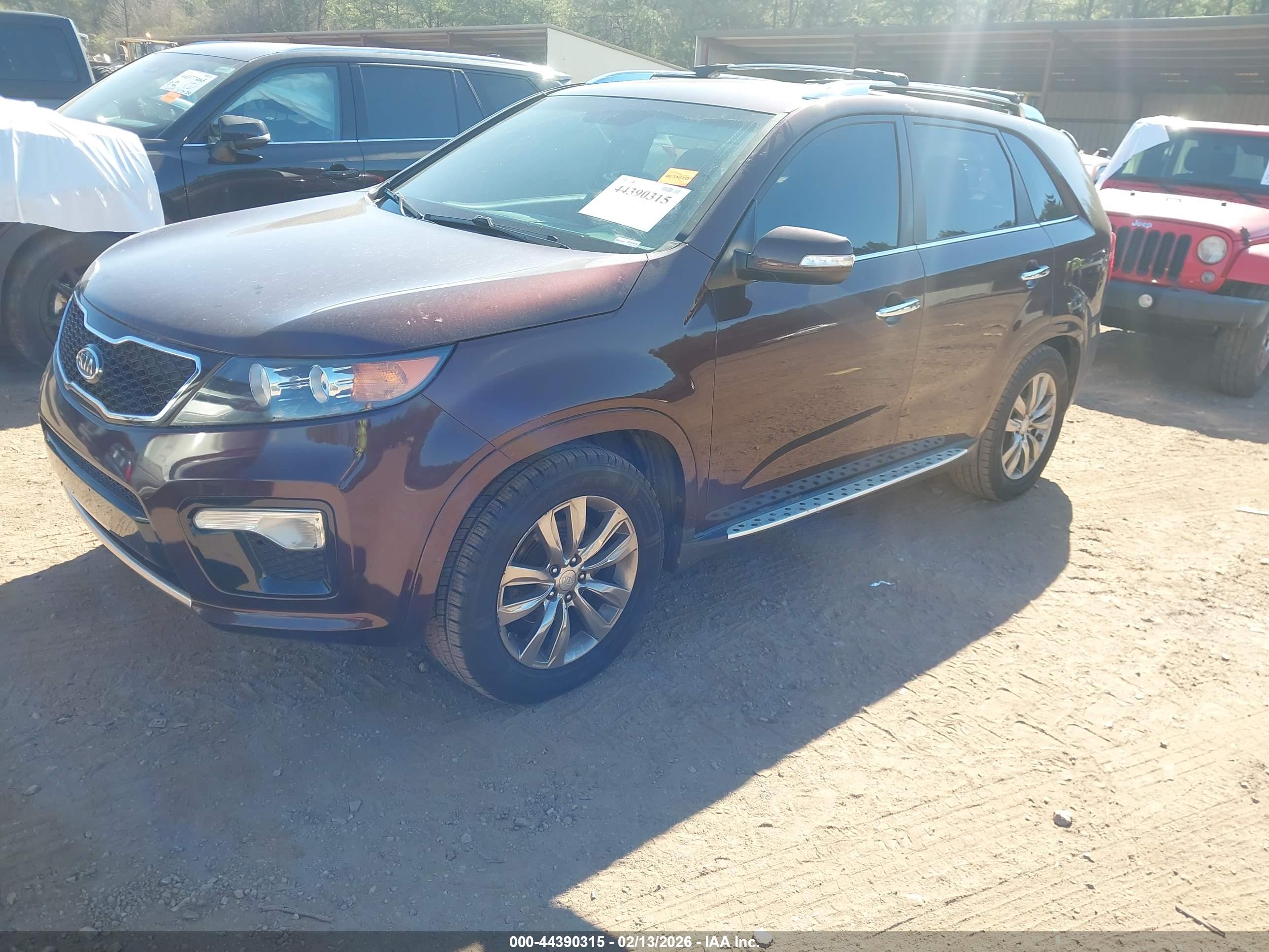 KIA SORENTO image 2