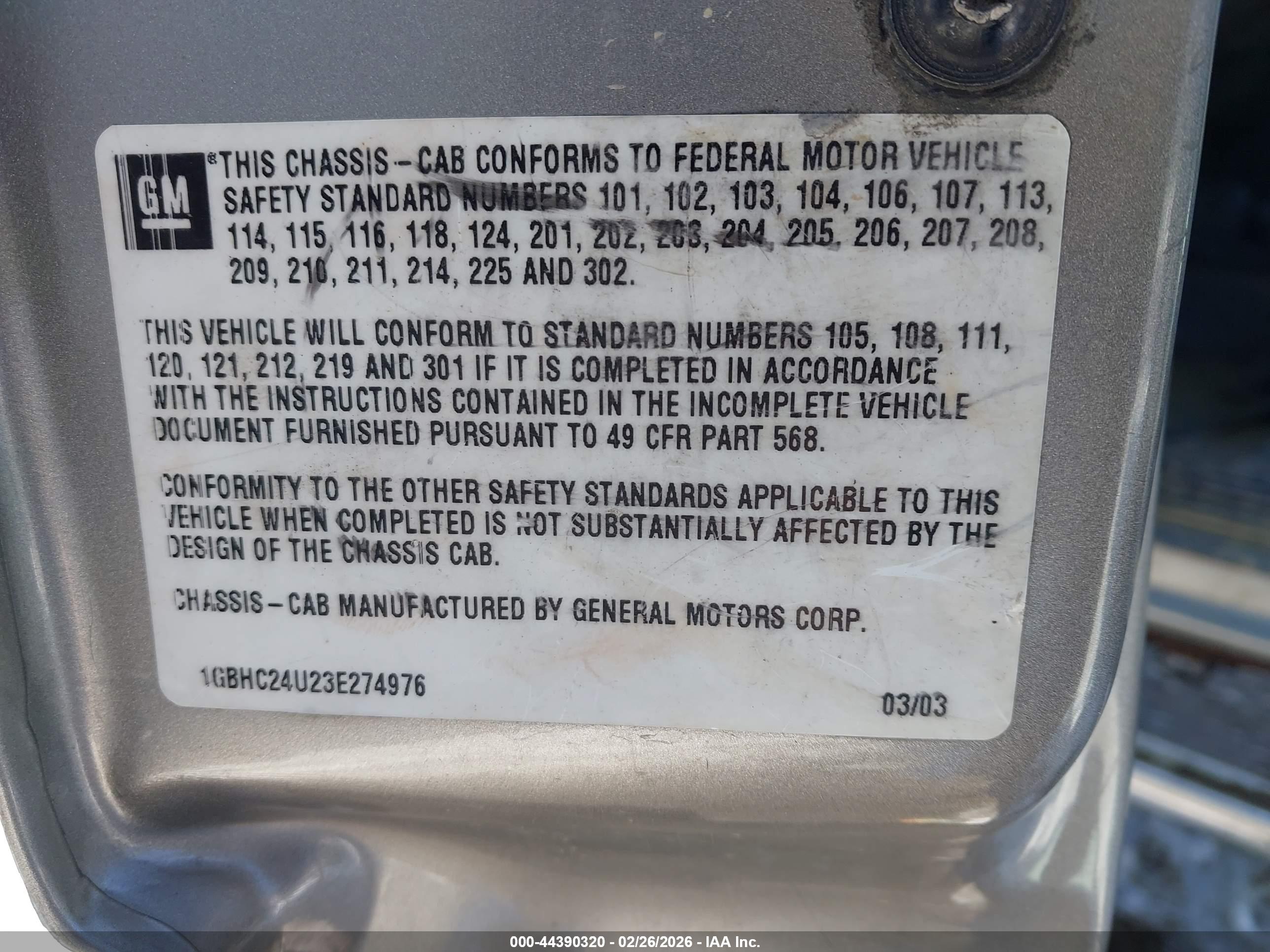 CHEVROLET SILVERADO image 9