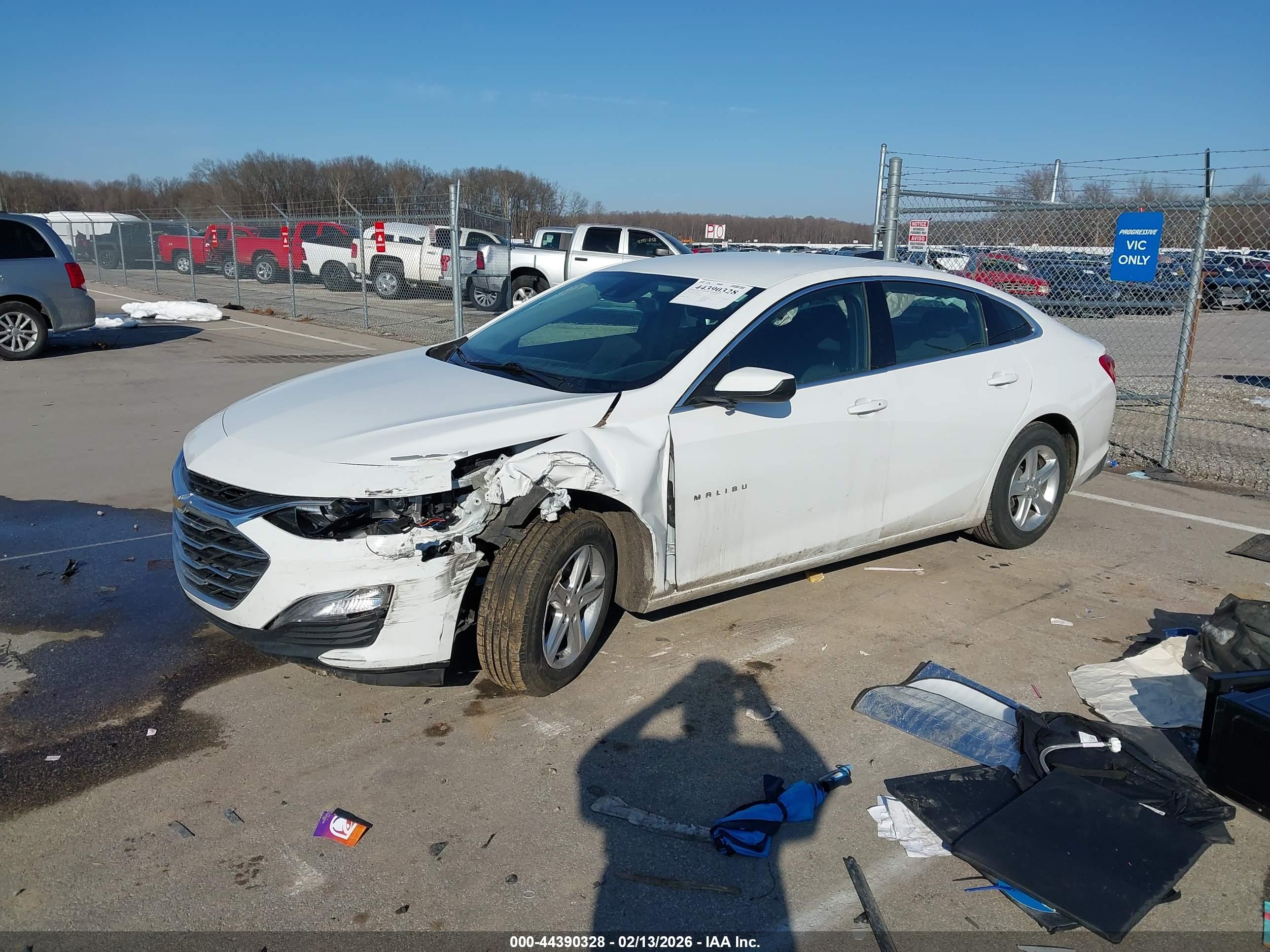 CHEVROLET MALIBU image 2