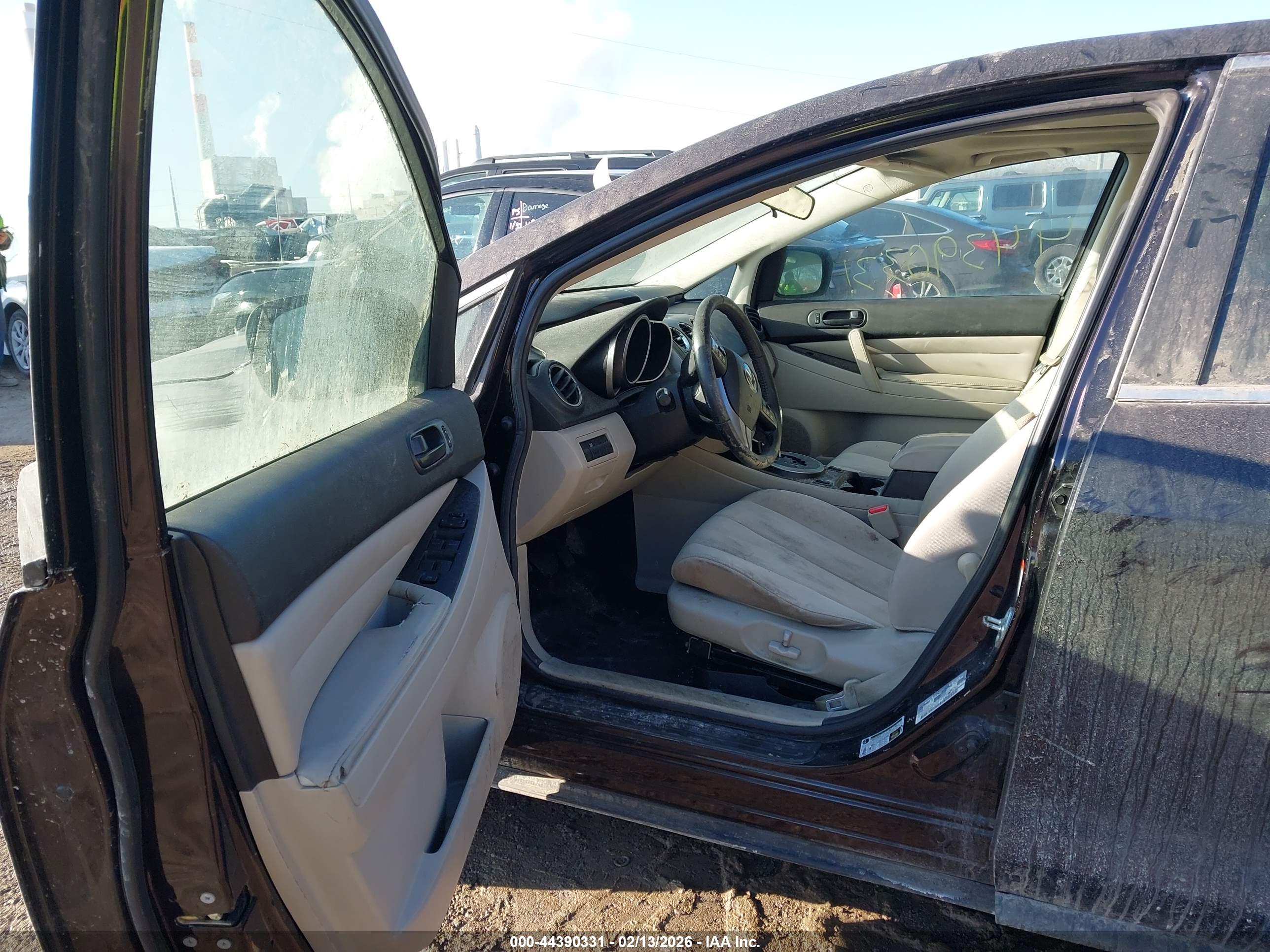 MAZDA CX-7 image 5