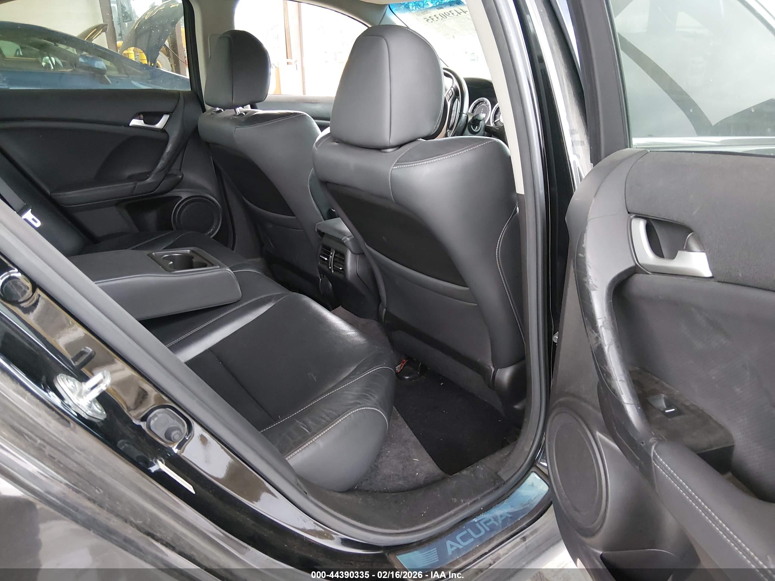 ACURA TSX image 8