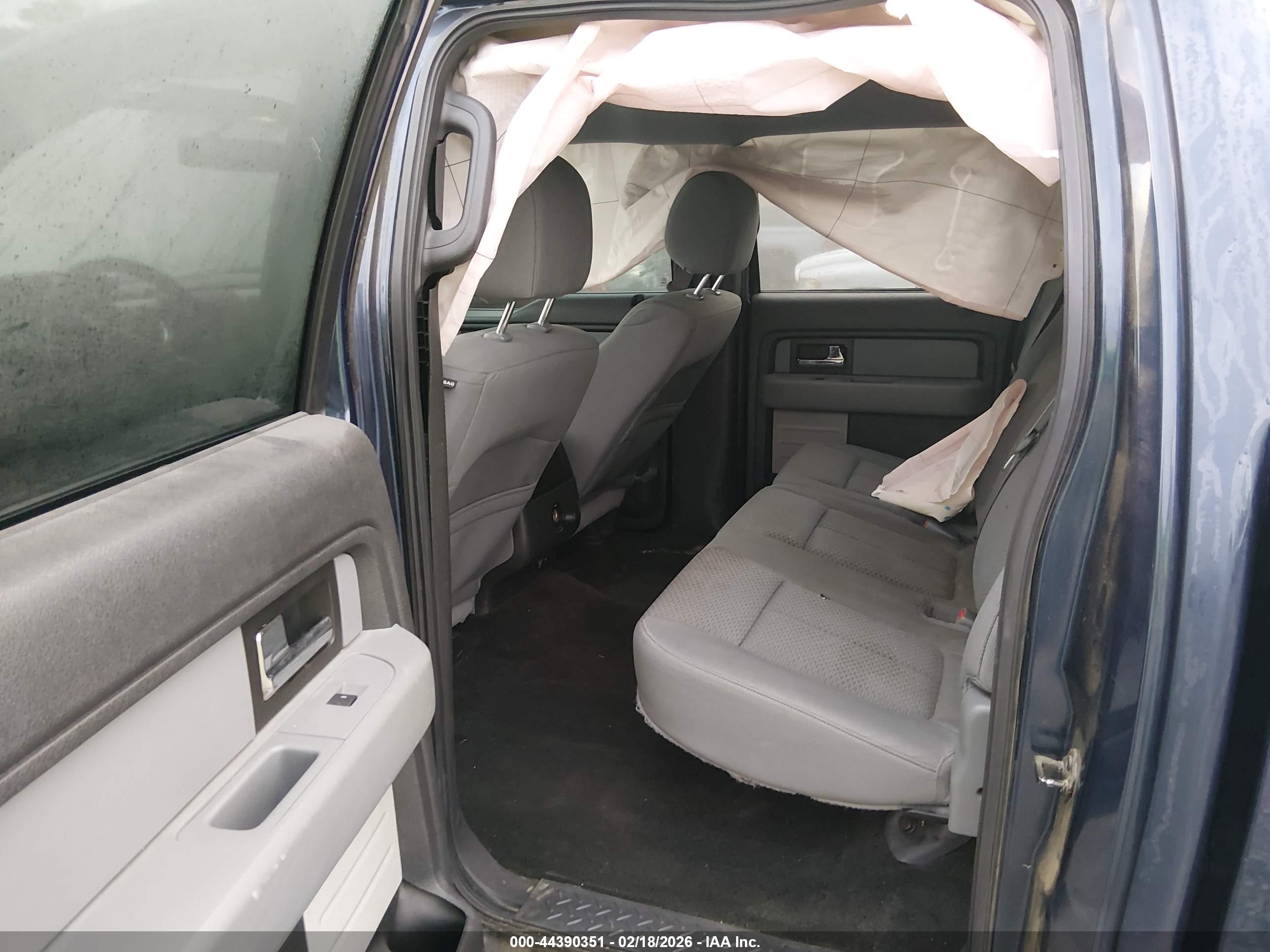 FORD F-150 image 8