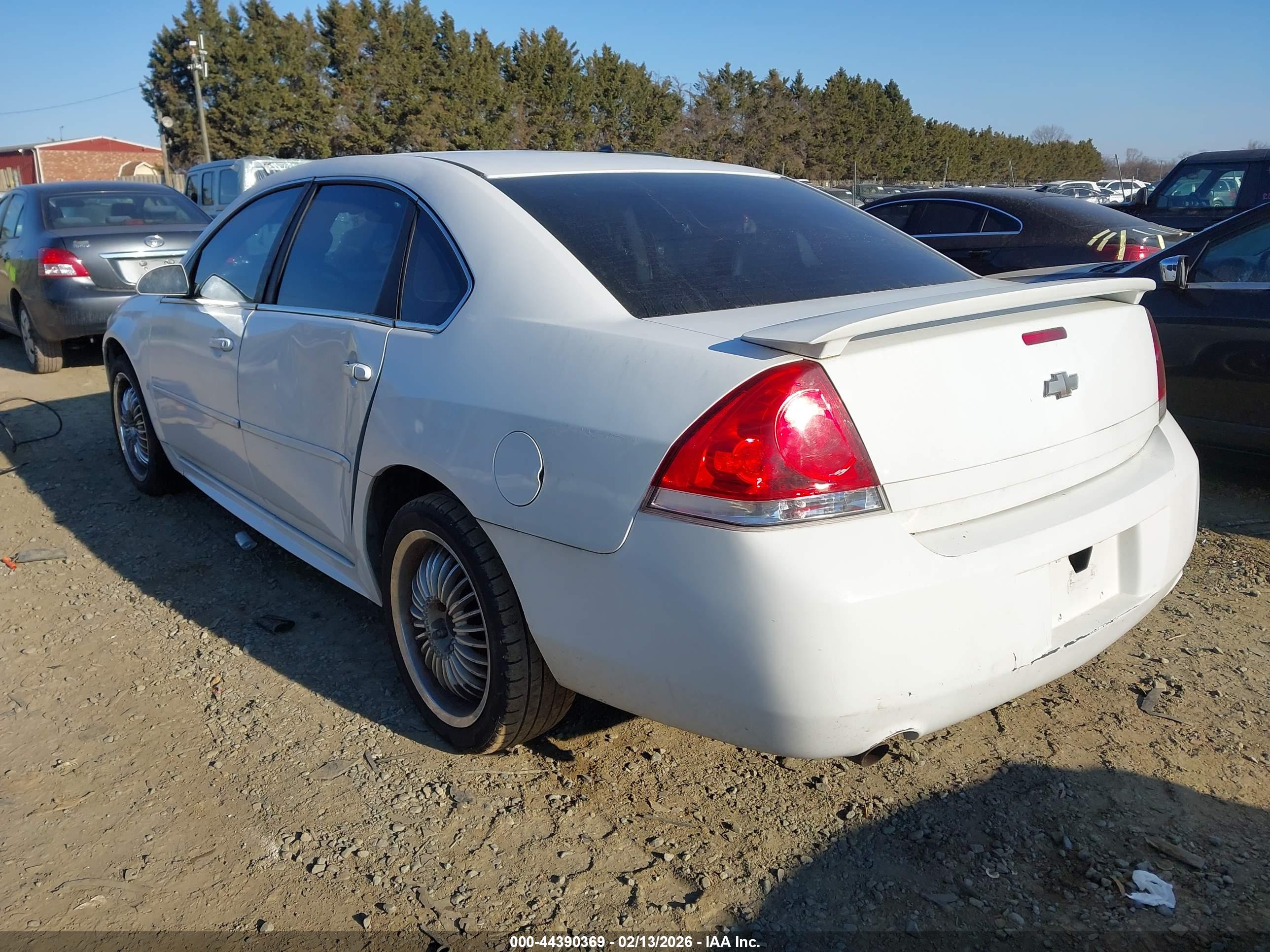 CHEVROLET IMPALA image 3