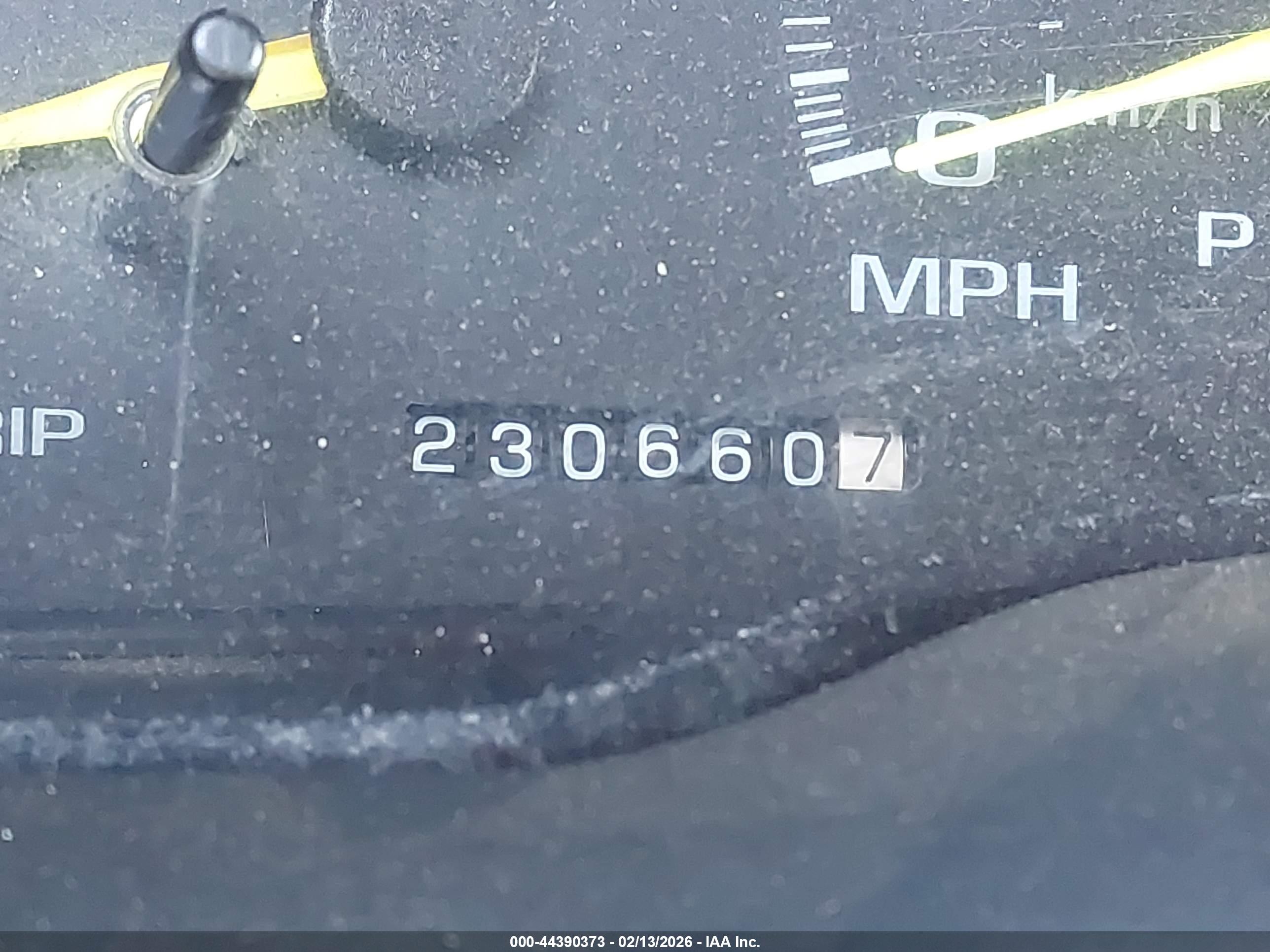 GMC SIERRA image 7