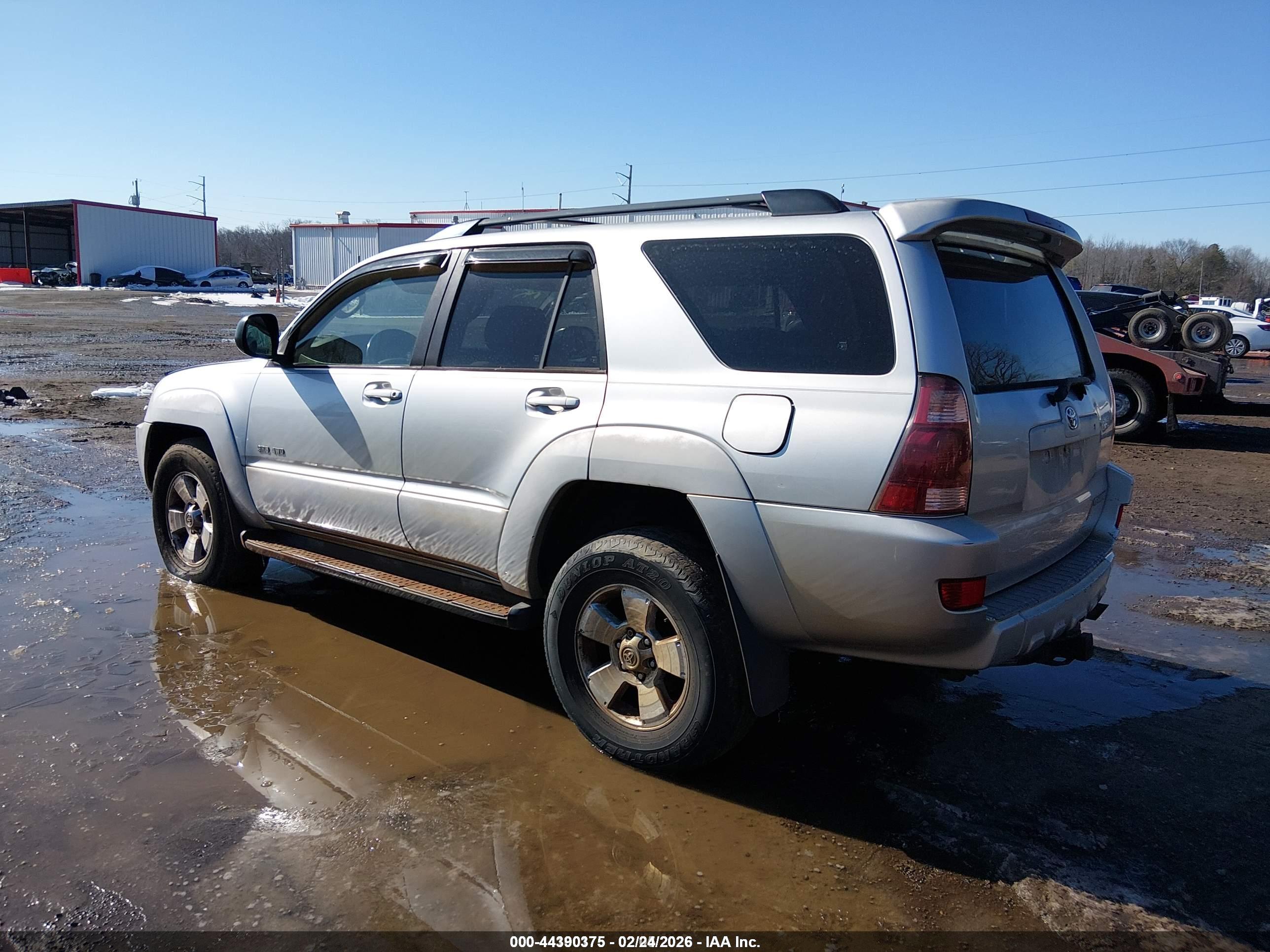 TOYOTA 4RUNNER image 3