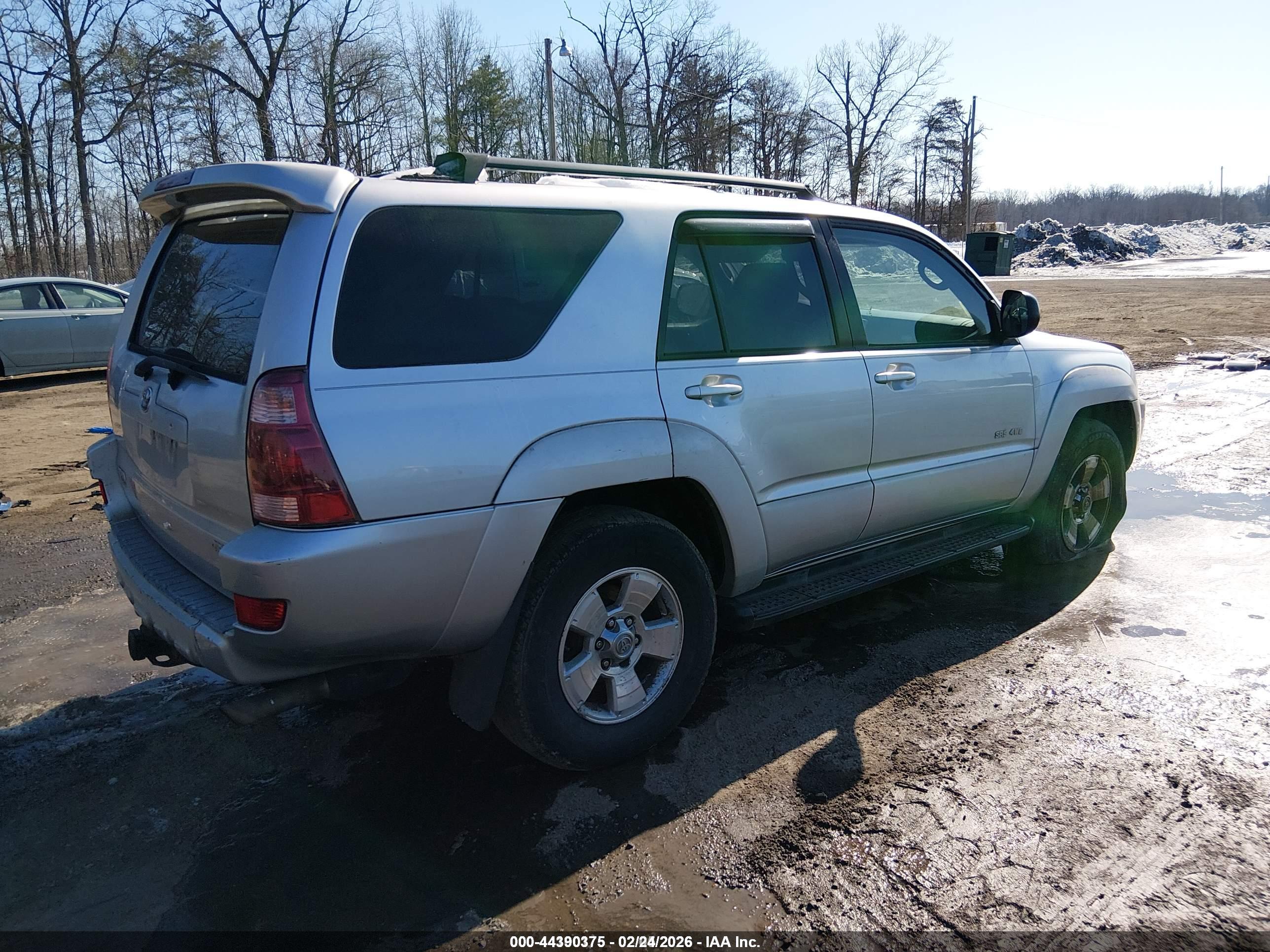 TOYOTA 4RUNNER image 4