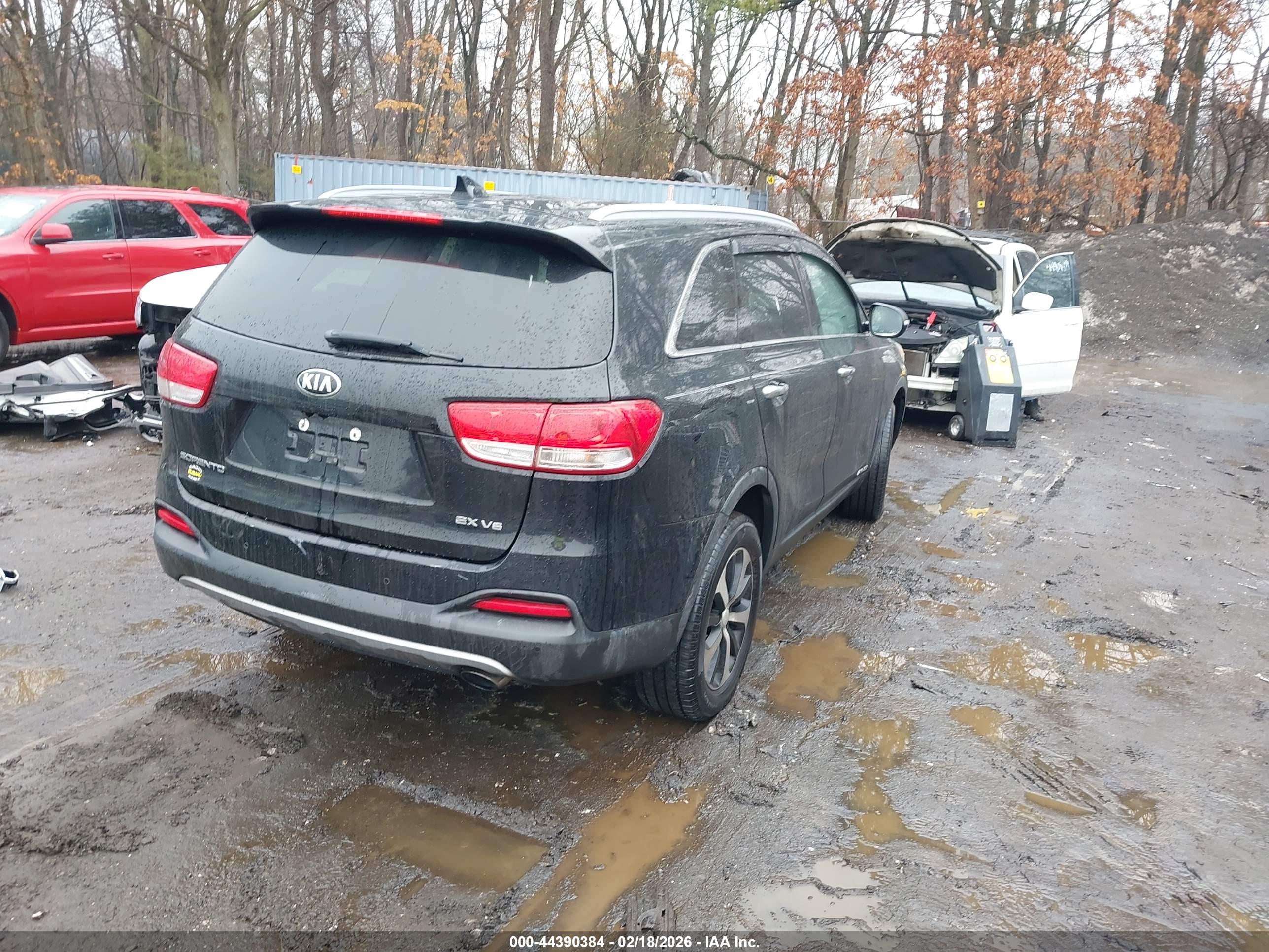 KIA SORENTO image 4