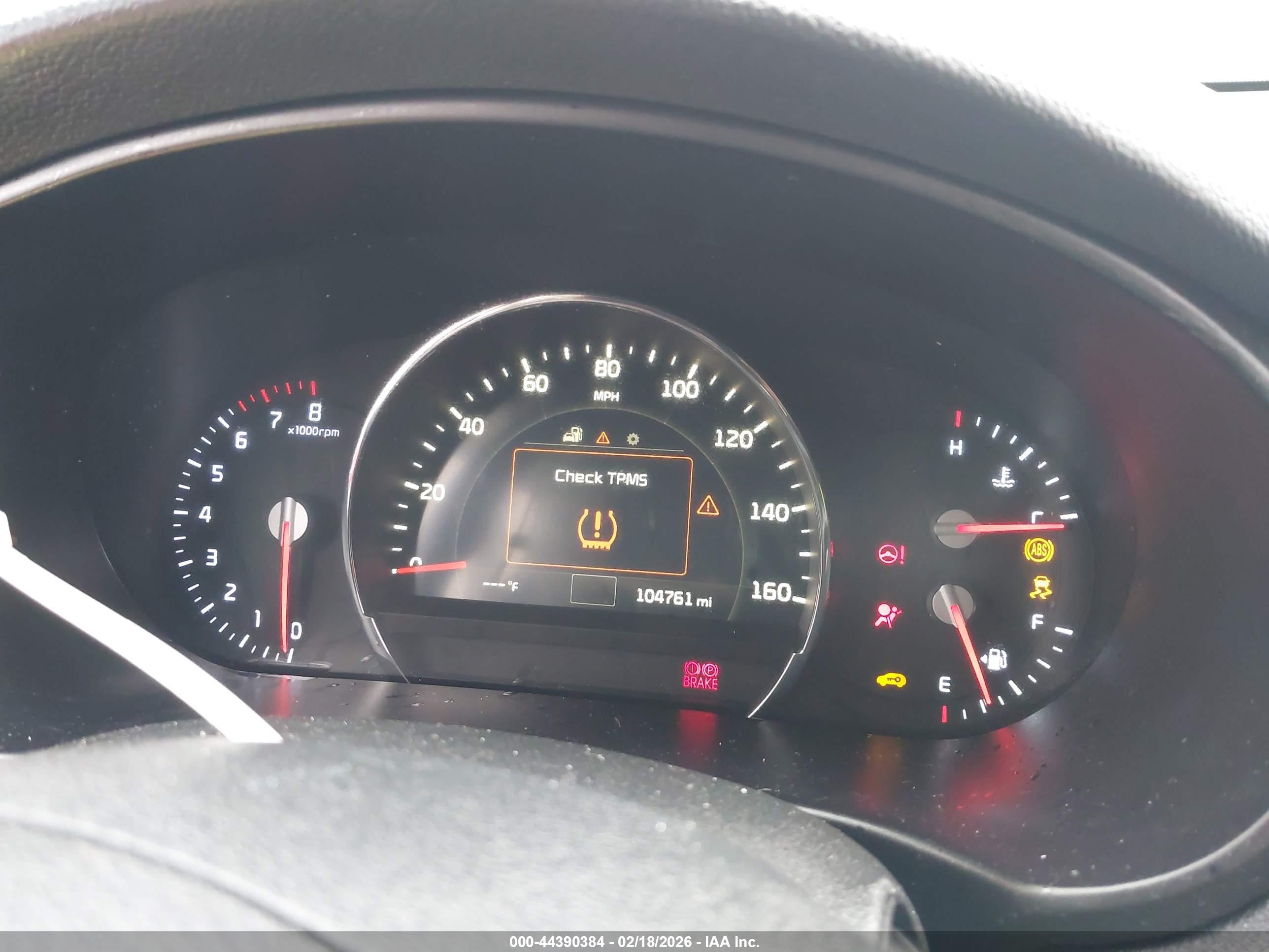 KIA SORENTO image 7