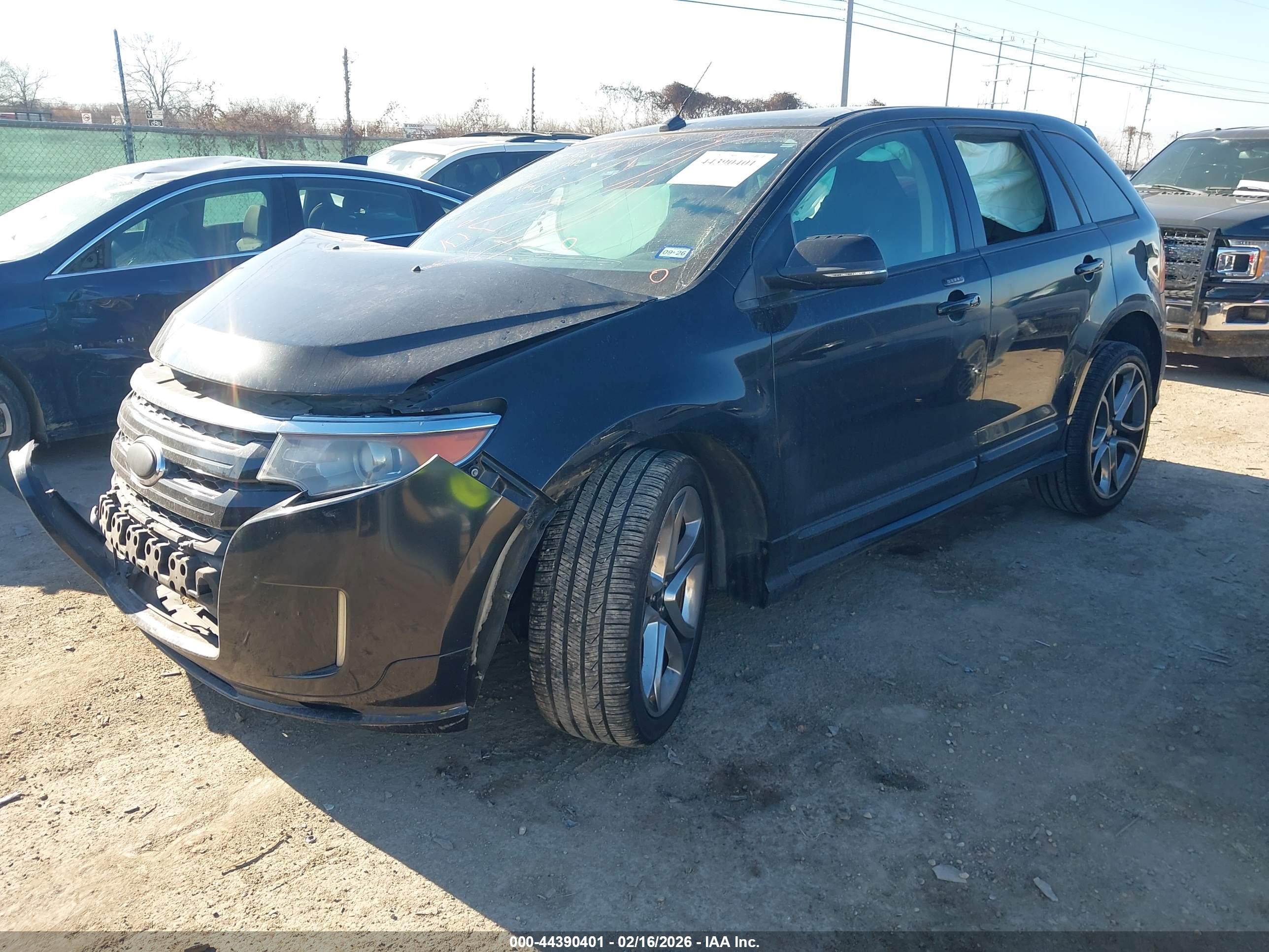 FORD EDGE image 2