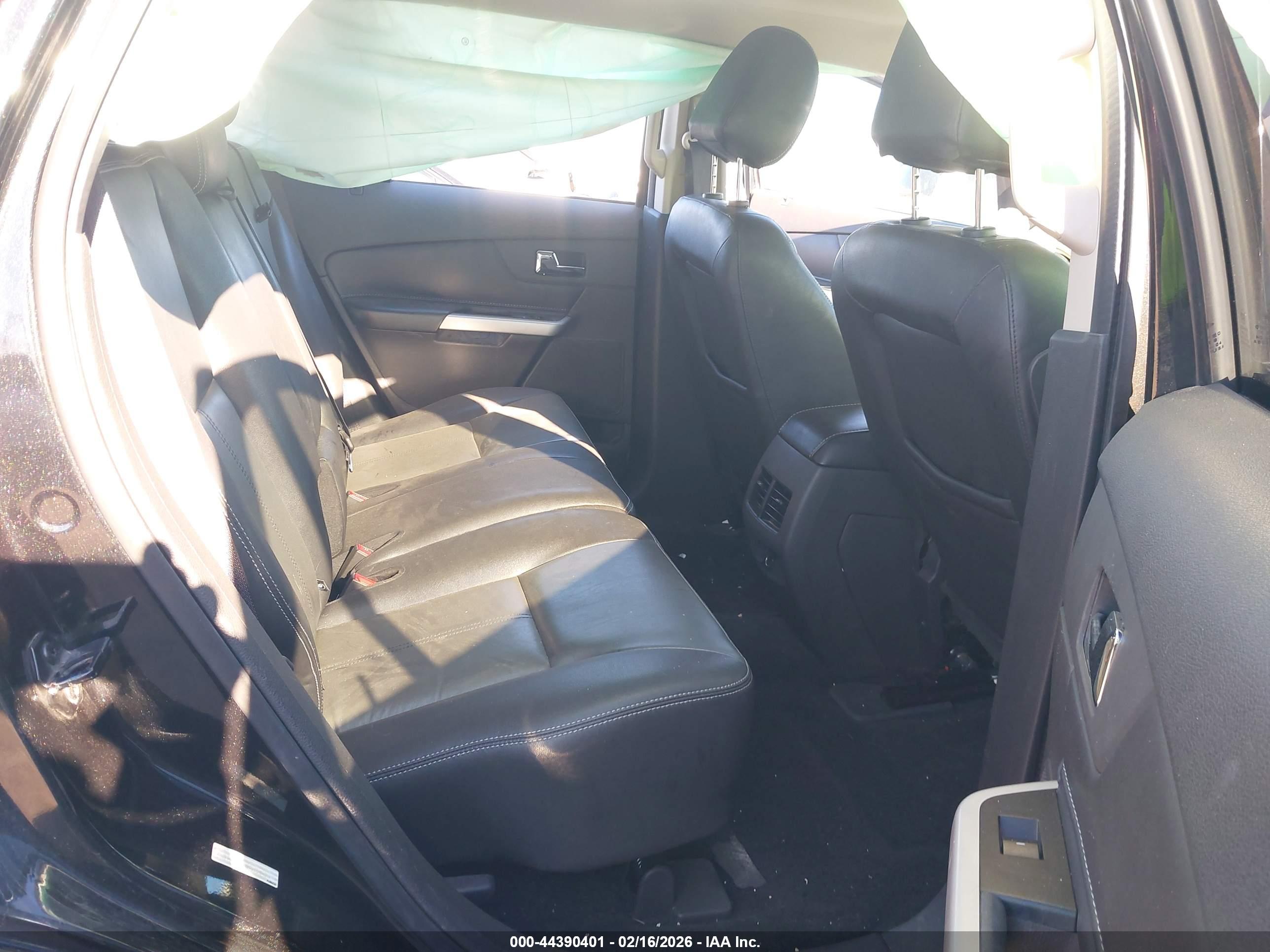 FORD EDGE image 8