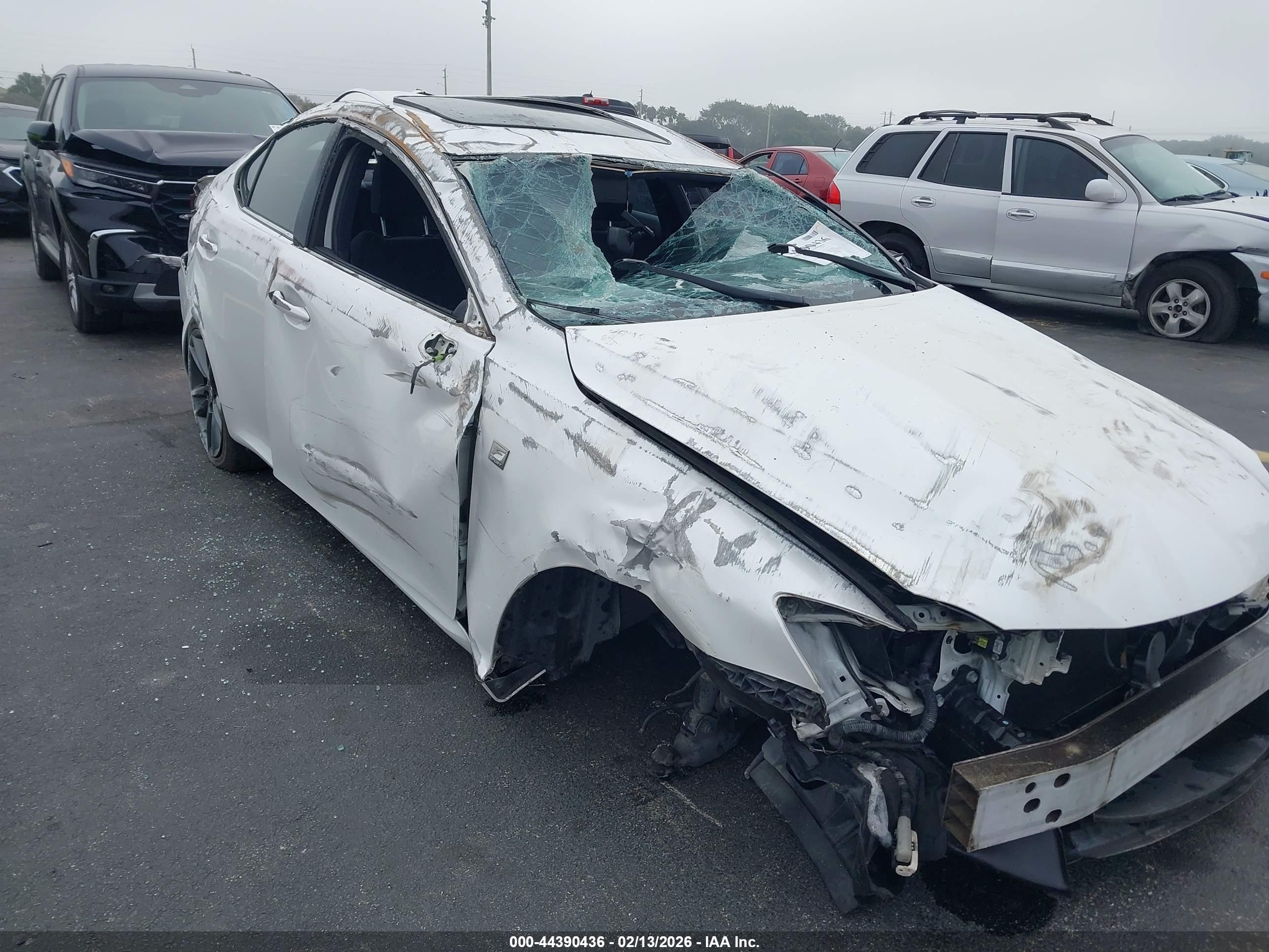 LEXUS IS image 6