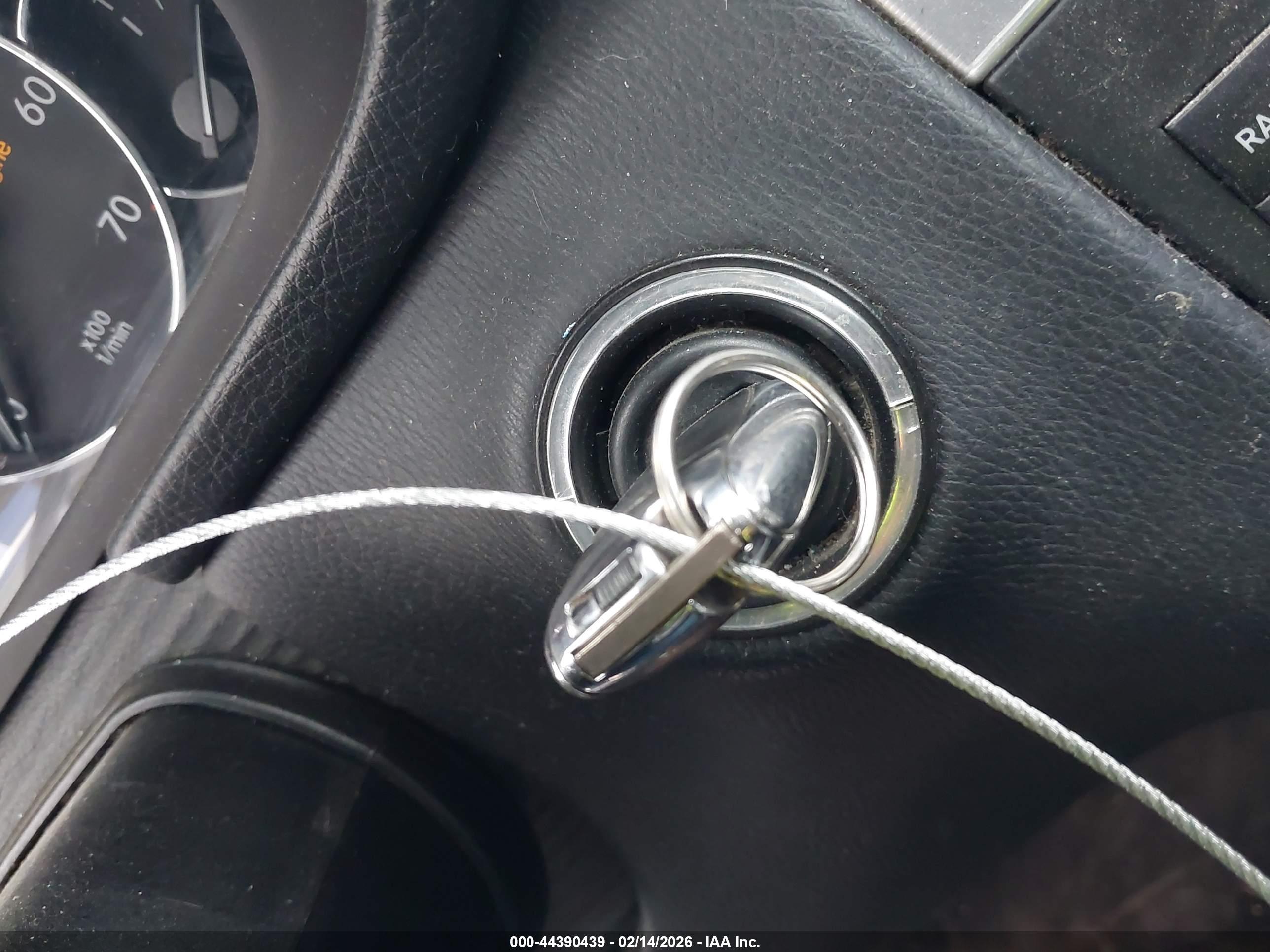 MERCEDES-BENZ C image 11