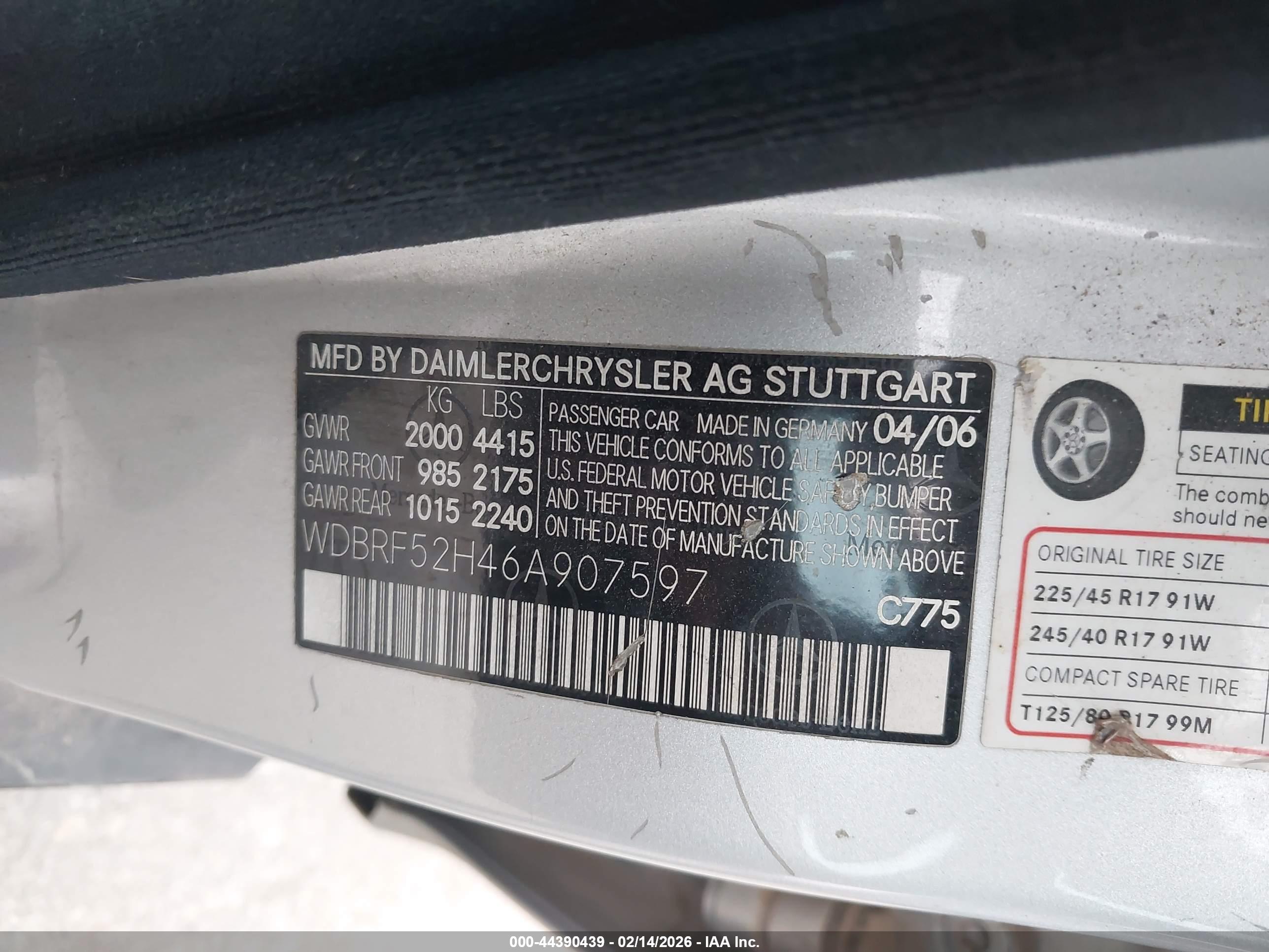 MERCEDES-BENZ C image 9