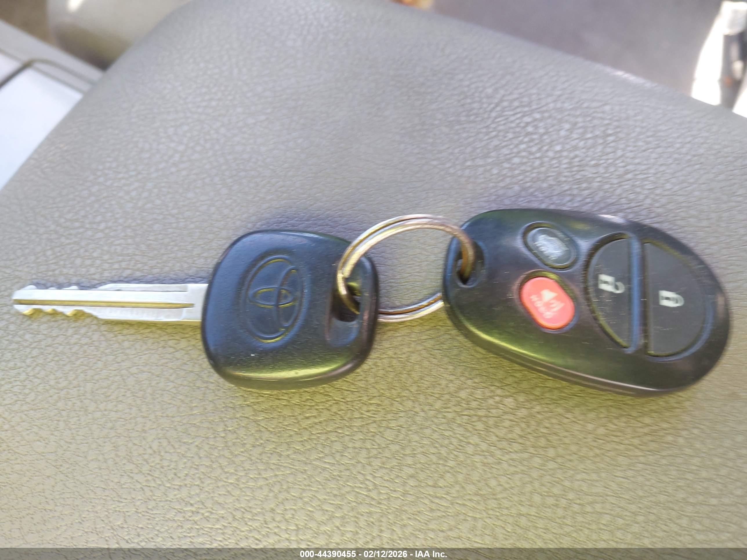 TOYOTA HIGHLANDER image 11