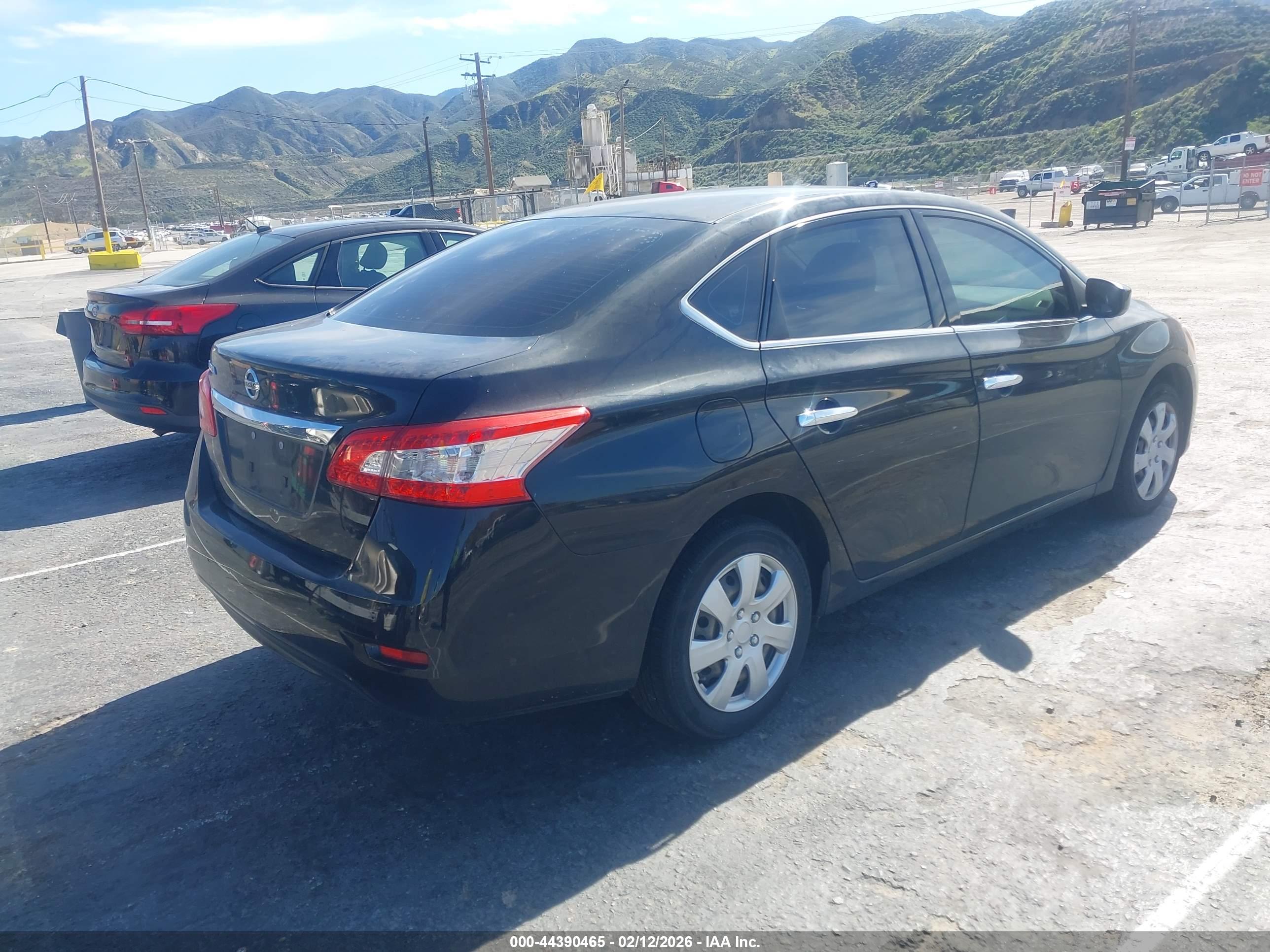 NISSAN SENTRA image 4