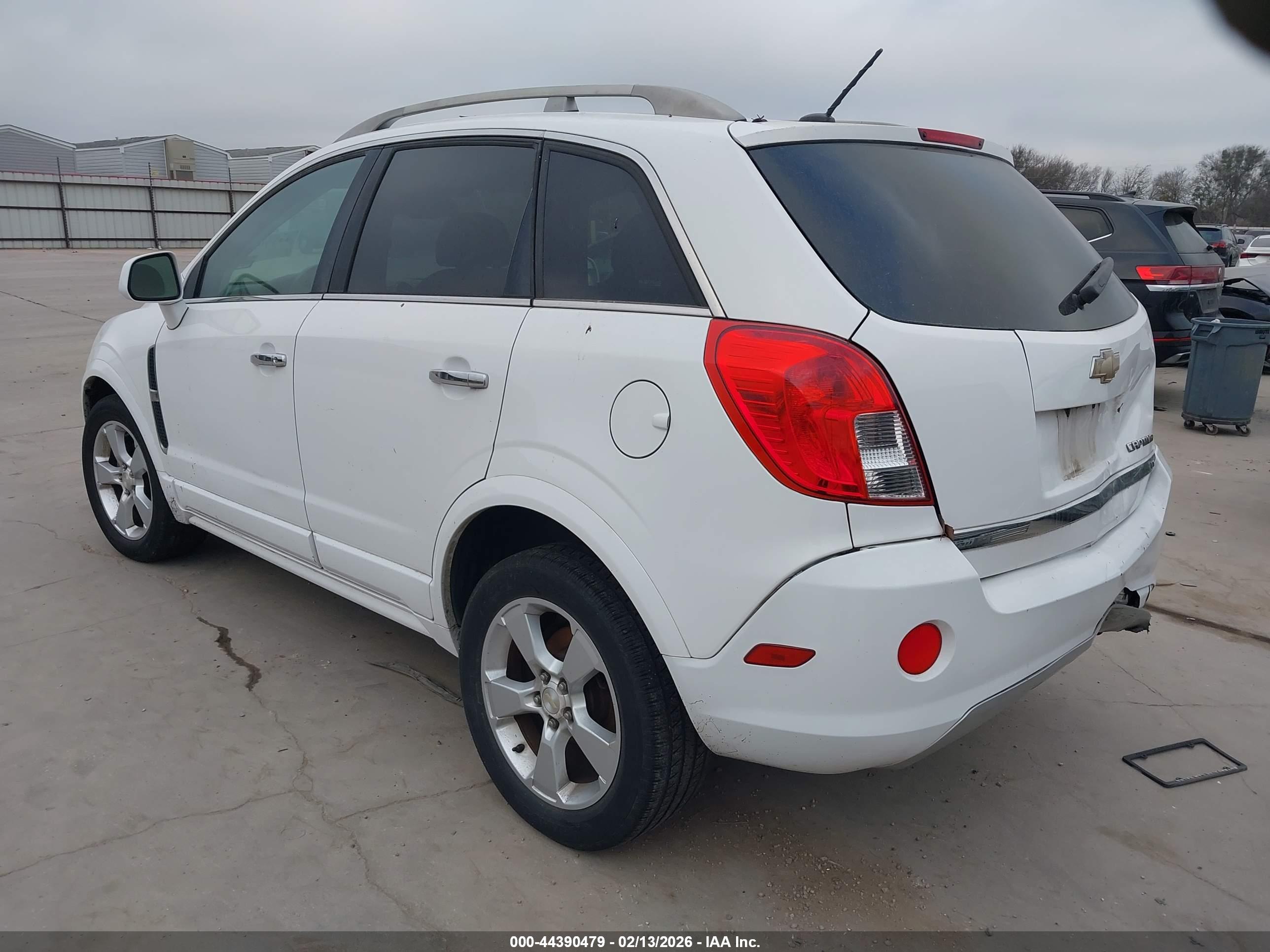 CHEVROLET CAPTIVA image 3