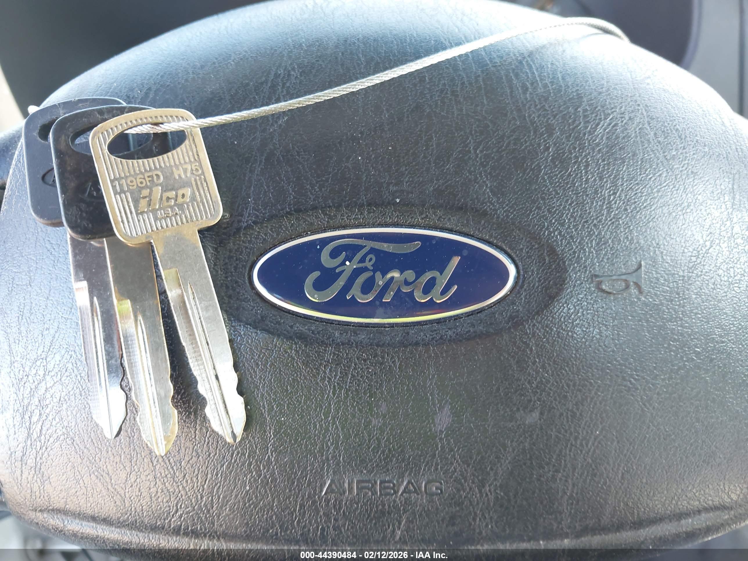FORD F-250 image 11