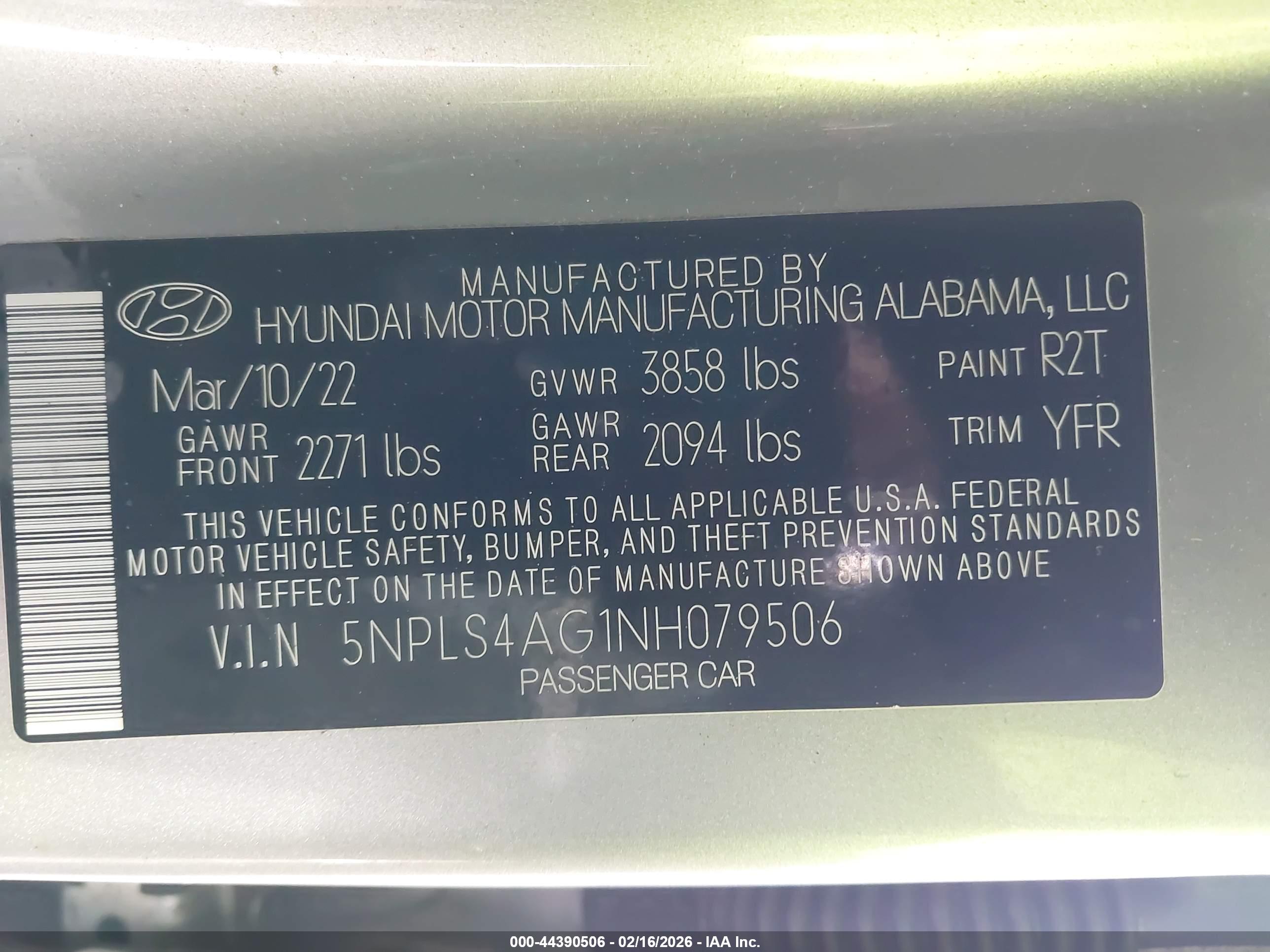 HYUNDAI ELANTRA image 9