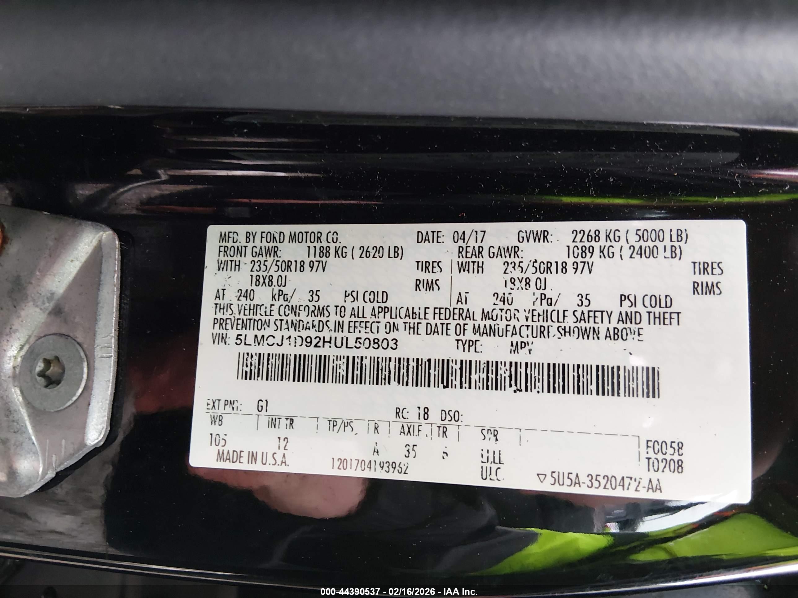 LINCOLN MKC image 9