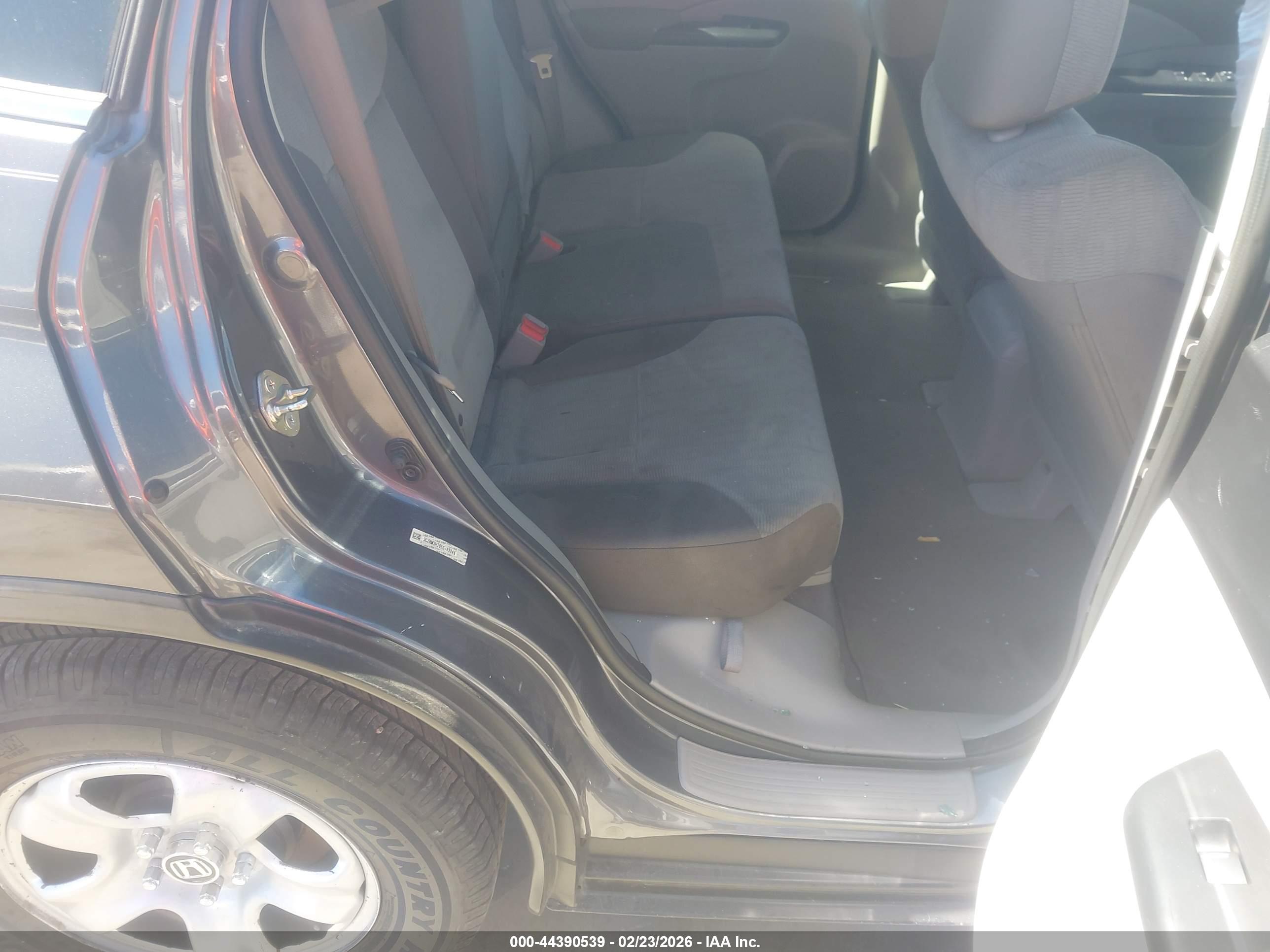 HONDA CR-V image 8