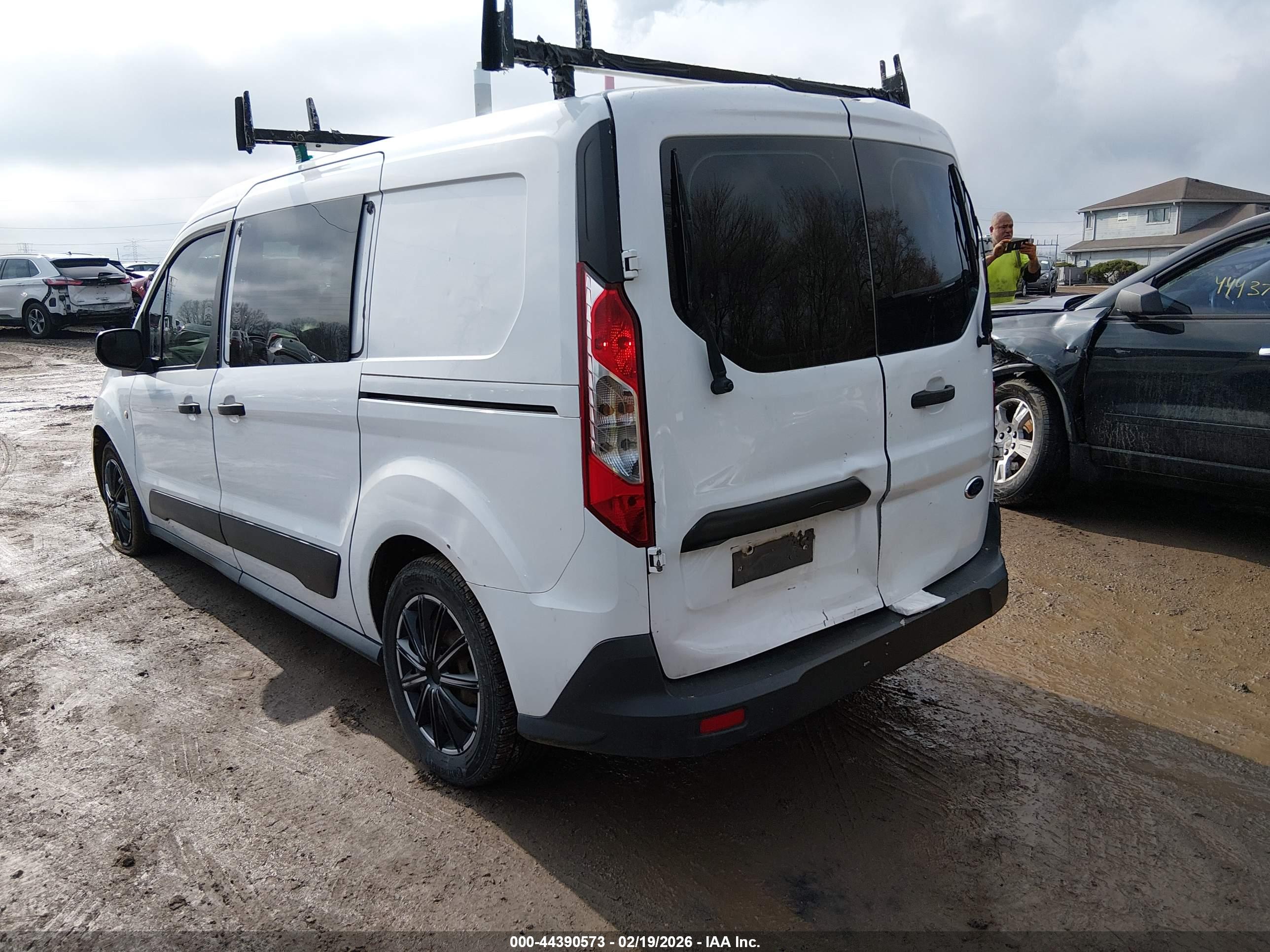 FORD TRANSIT image 3