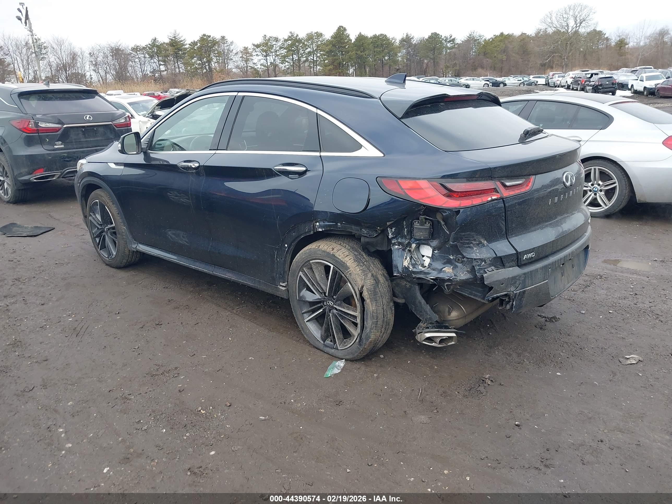 INFINITI QX55 image 3