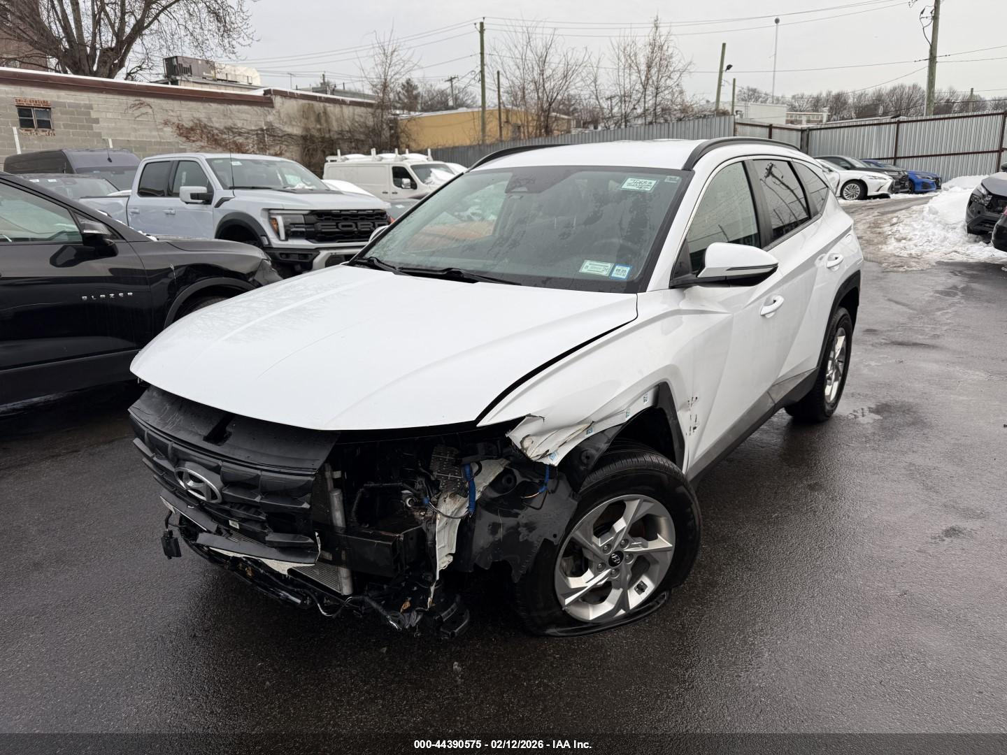 HYUNDAI TUCSON image 2