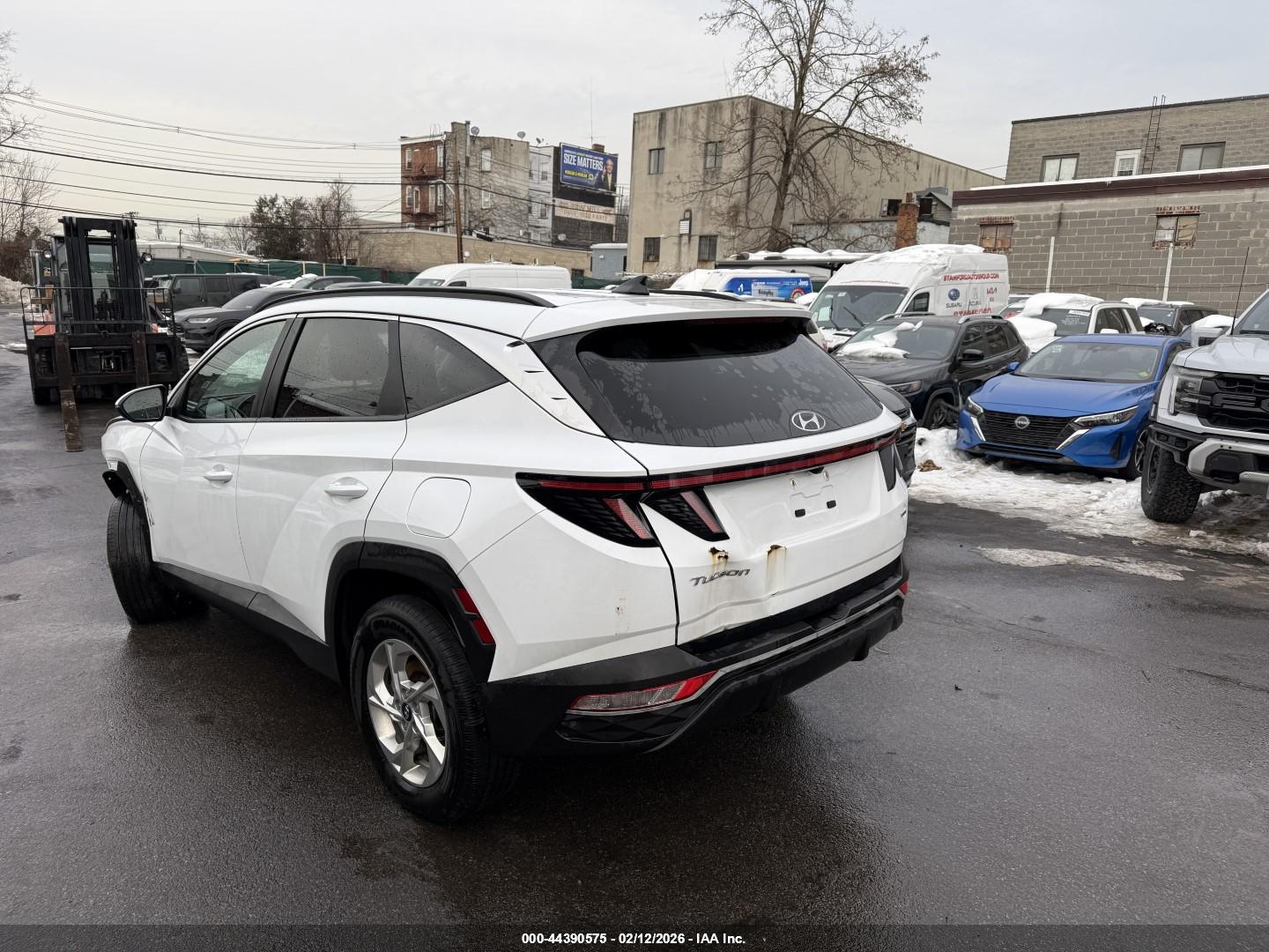 HYUNDAI TUCSON image 3