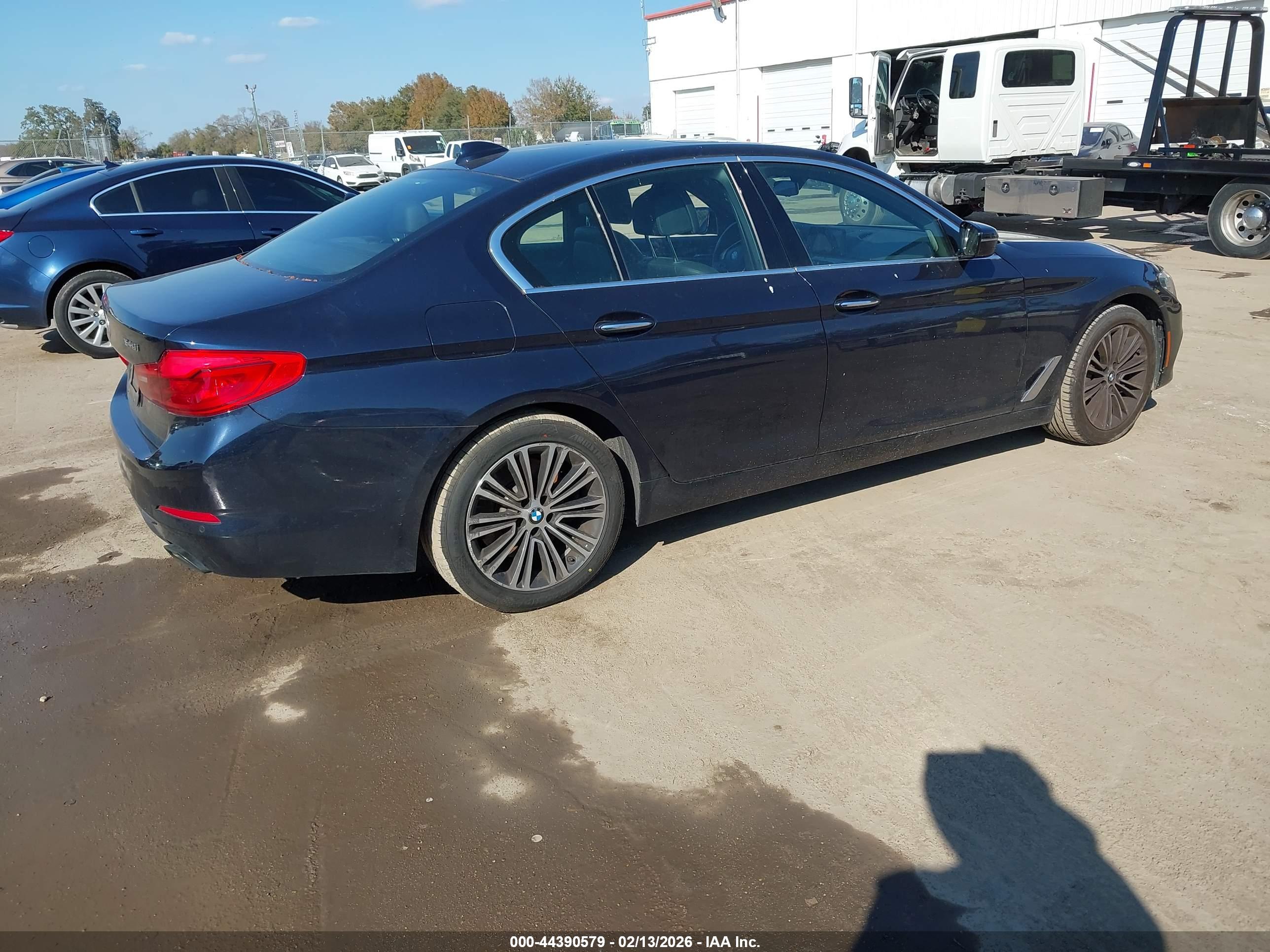 BMW 540I image 4