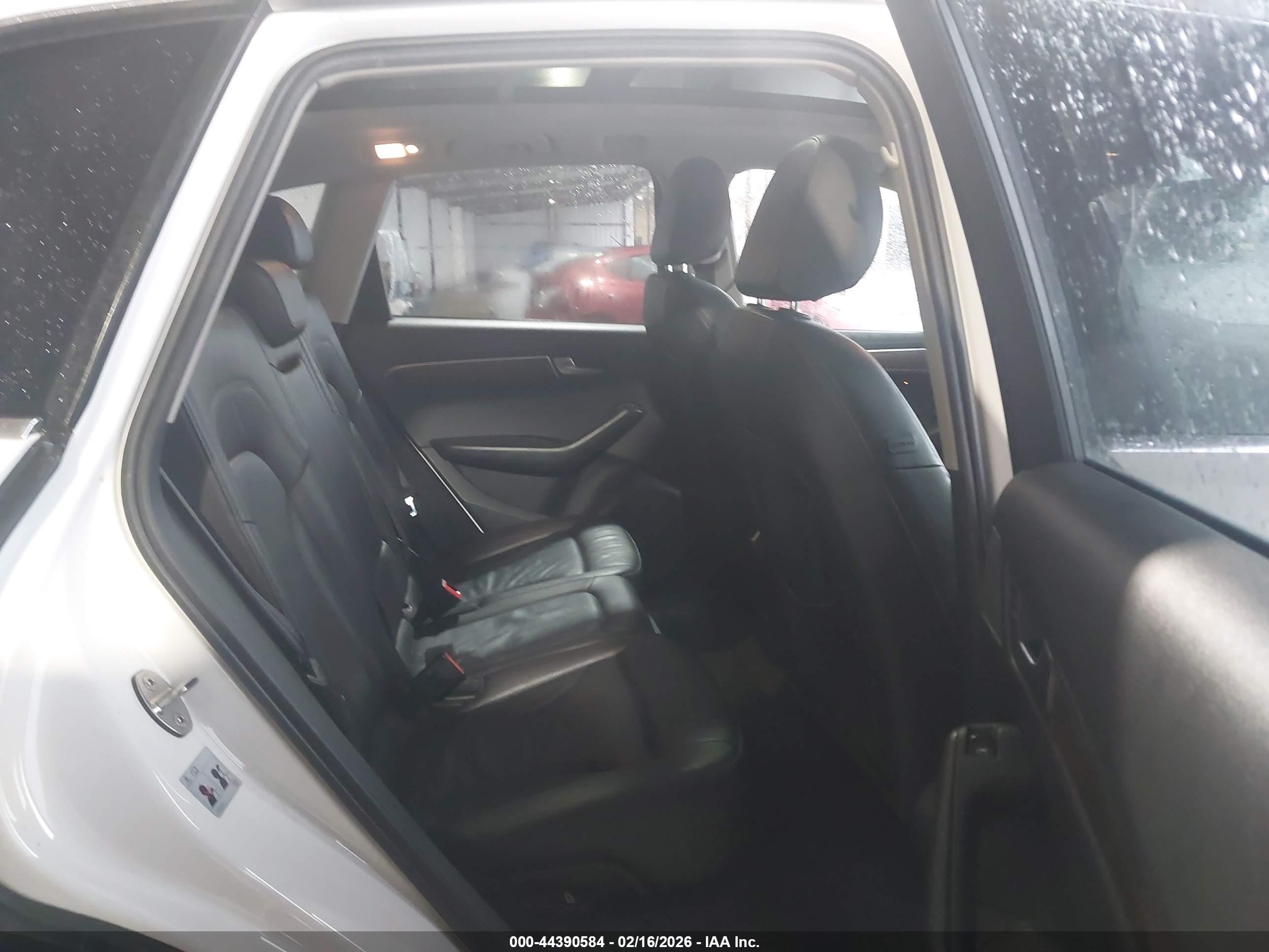AUDI Q5 image 8