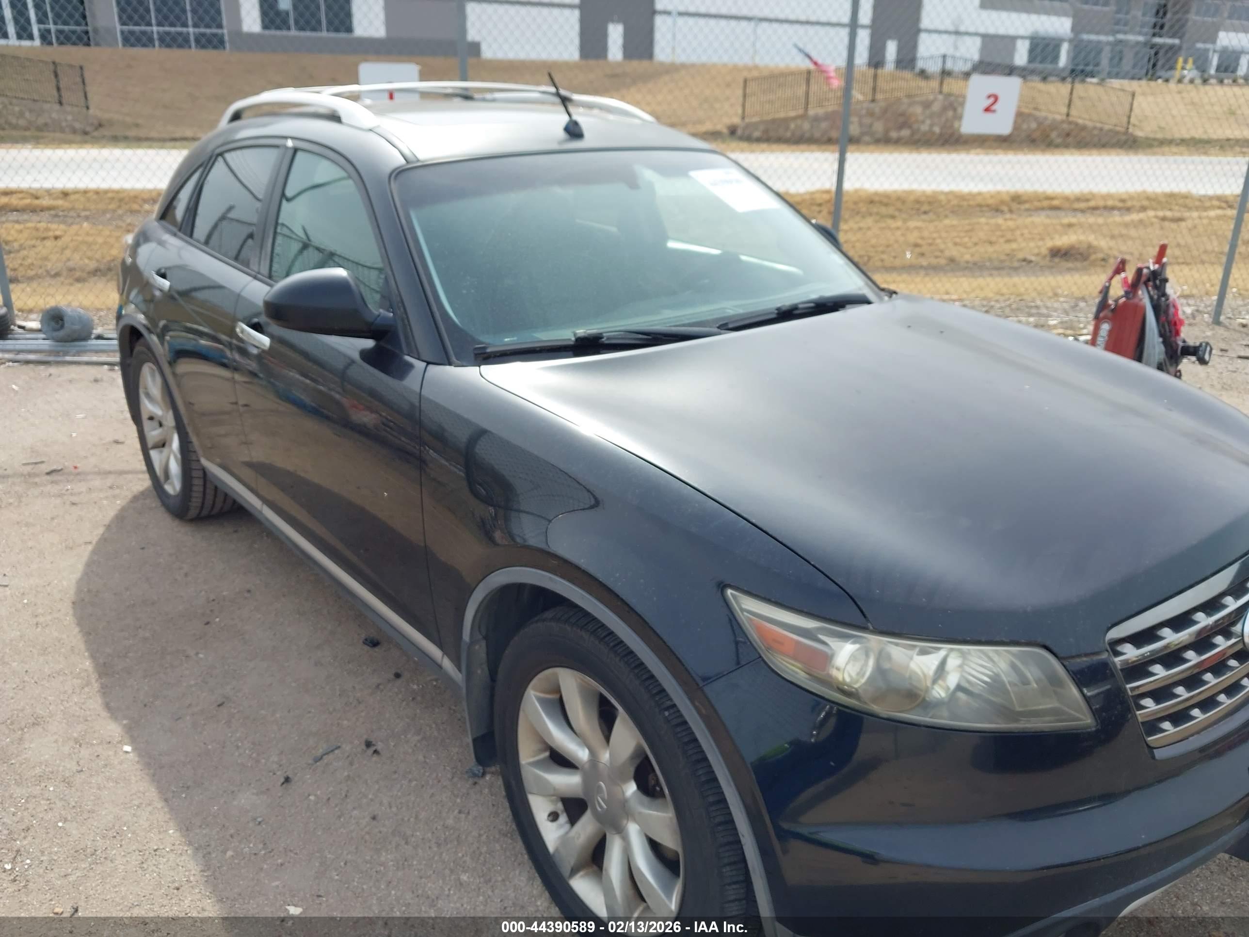 INFINITI FX35 image 6