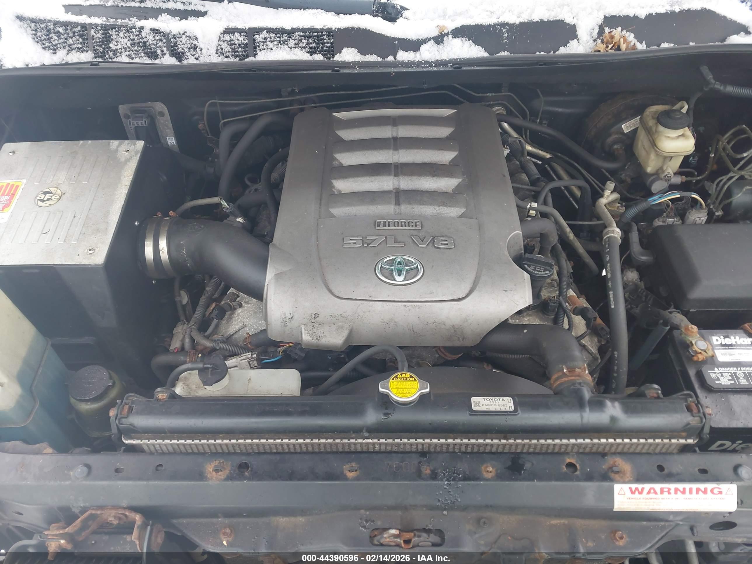 TOYOTA TUNDRA image 10