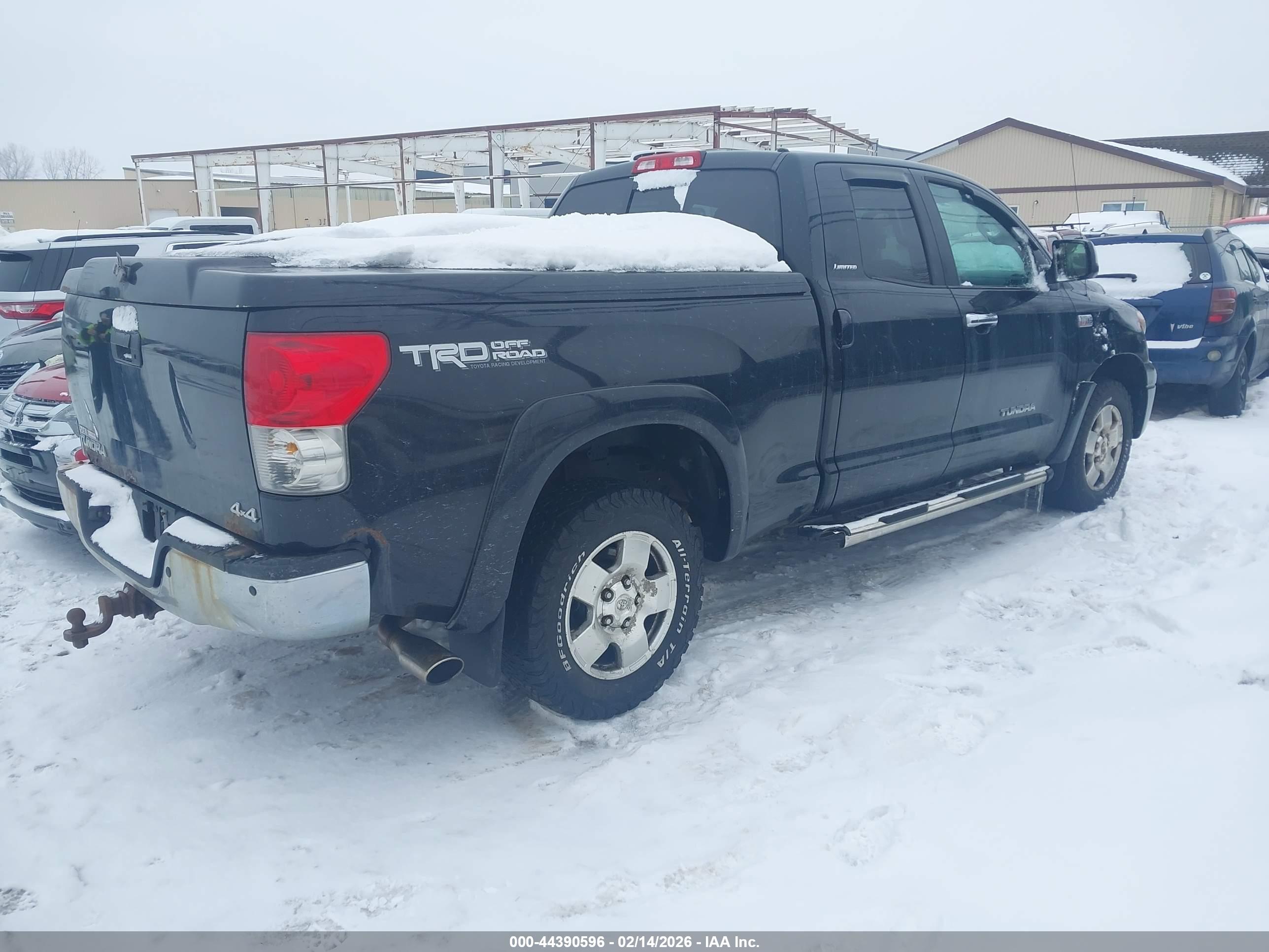 TOYOTA TUNDRA image 4