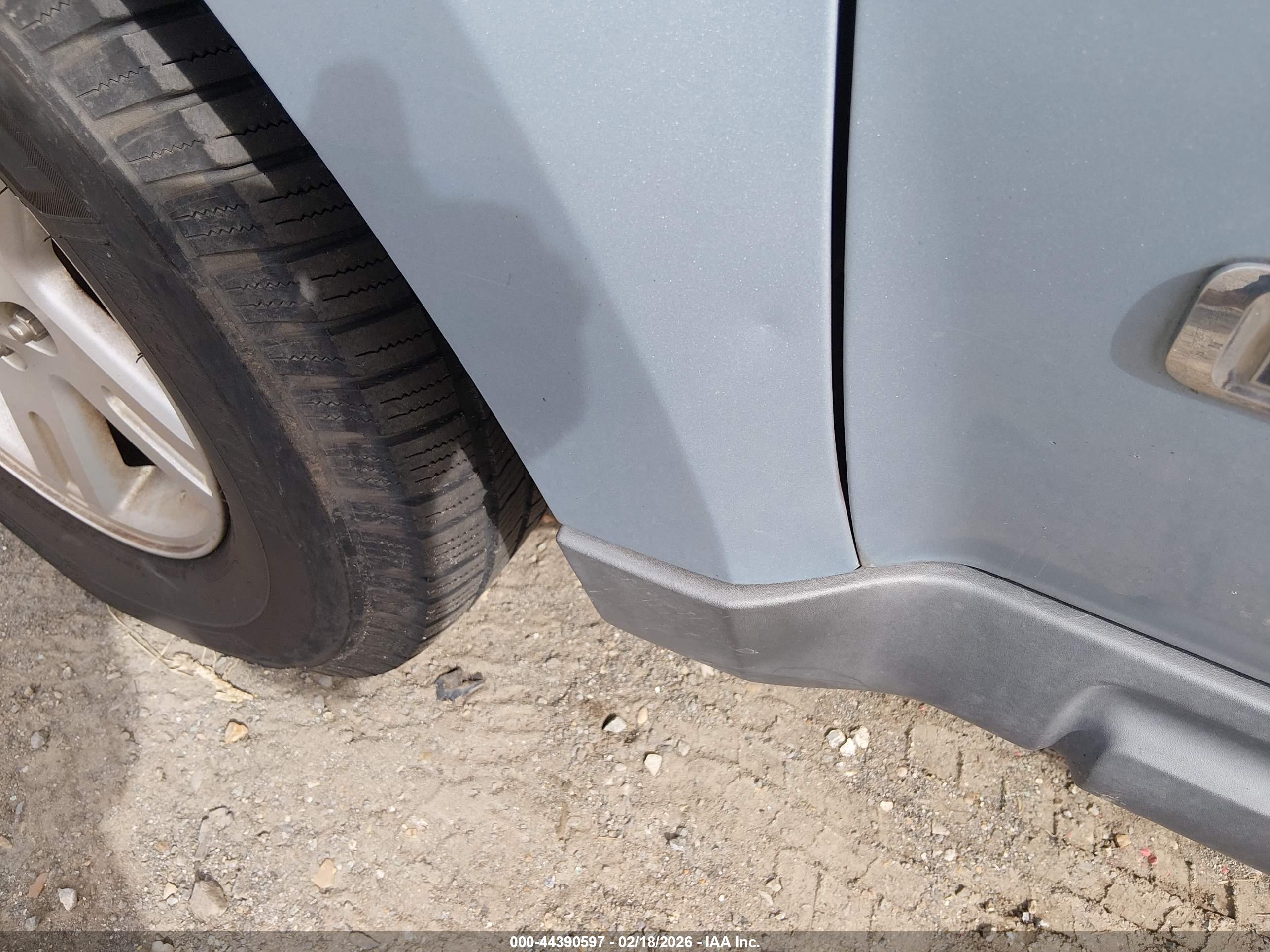 FORD ESCAPE image 6