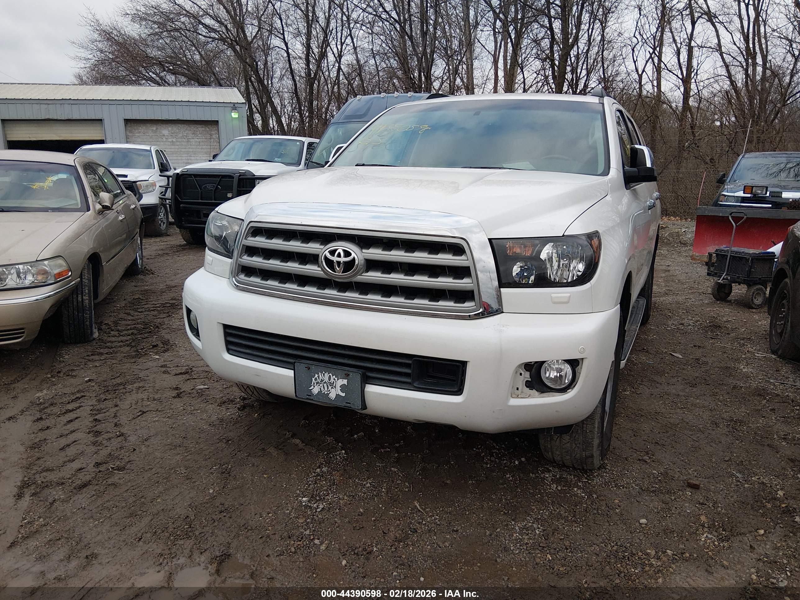 TOYOTA SEQUOIA image 6