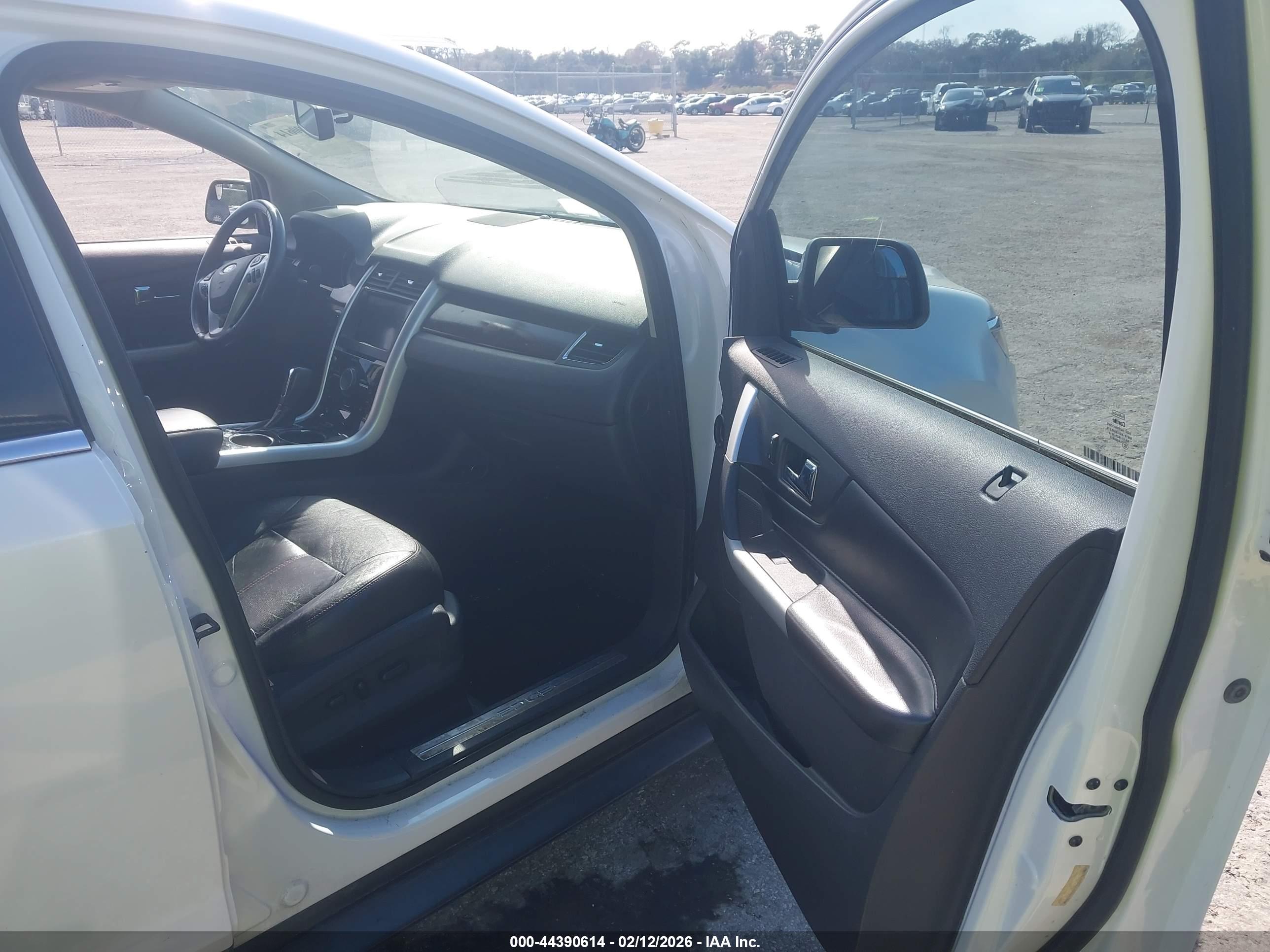 FORD EDGE image 5