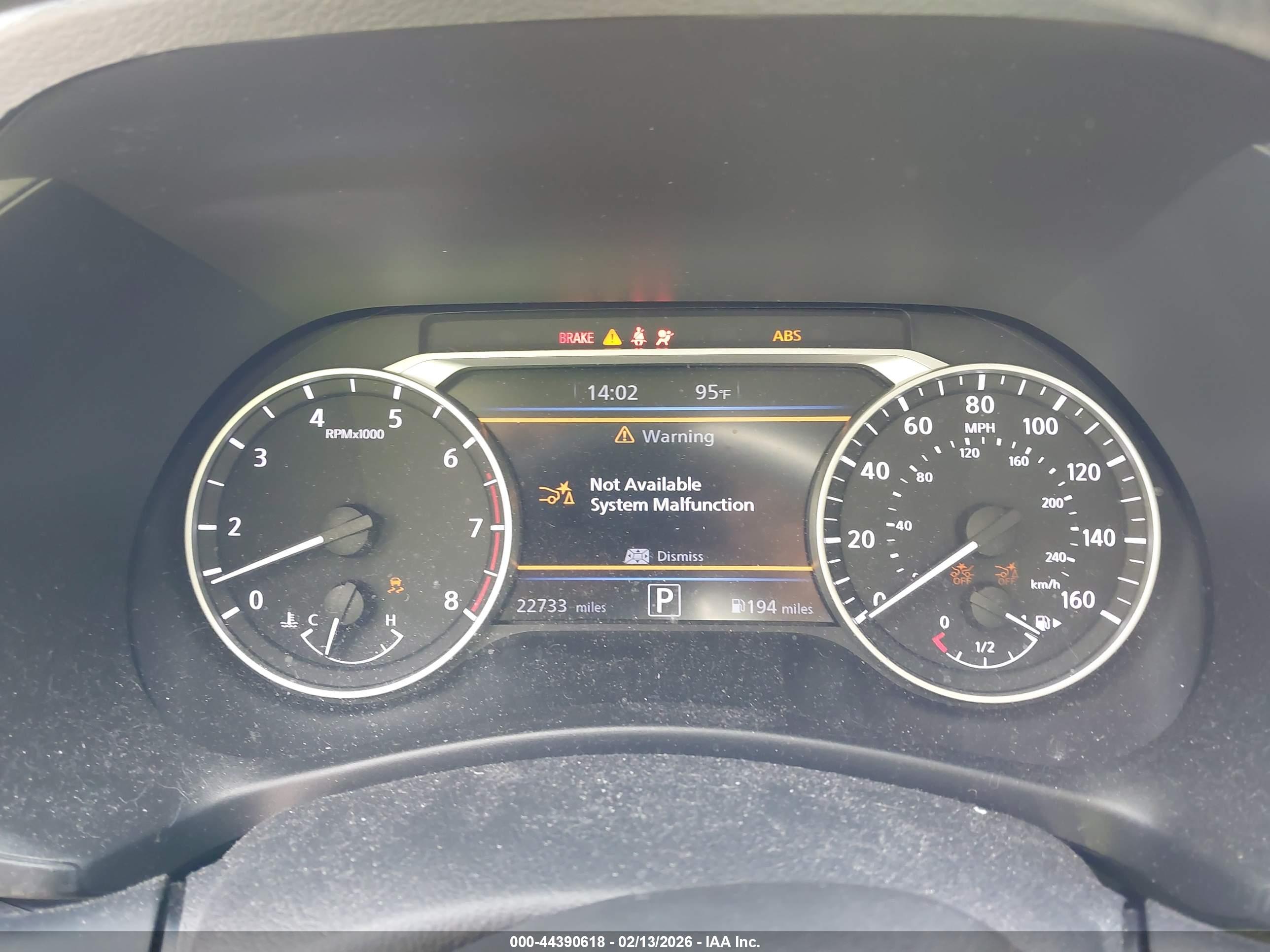 NISSAN SENTRA image 7