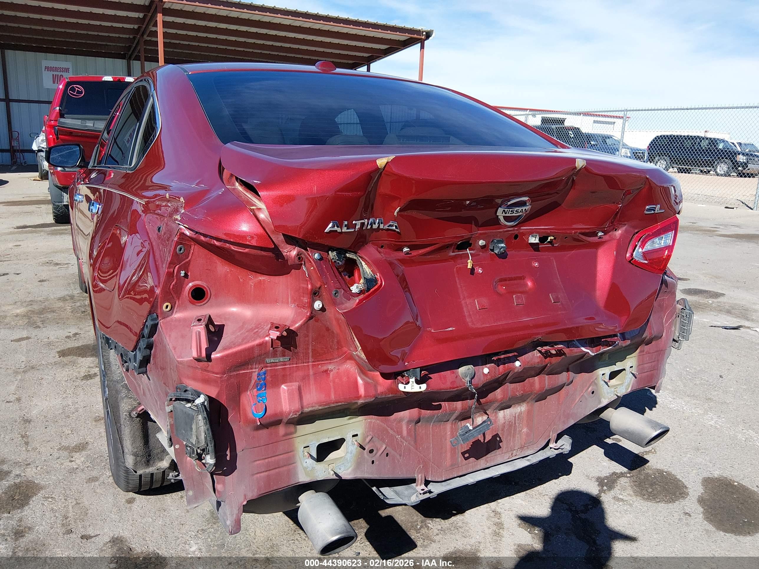 NISSAN ALTIMA image 6