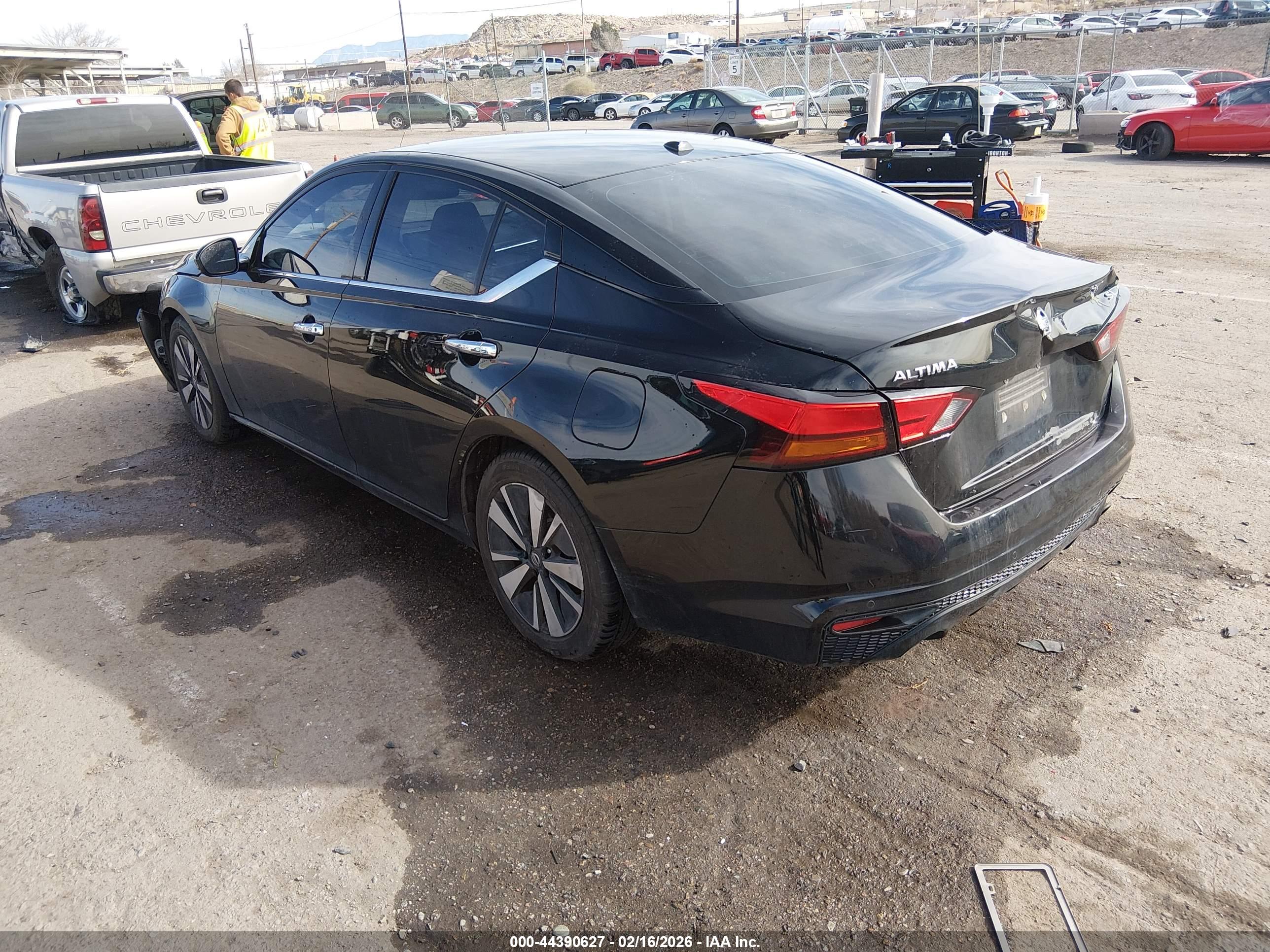 NISSAN ALTIMA image 3