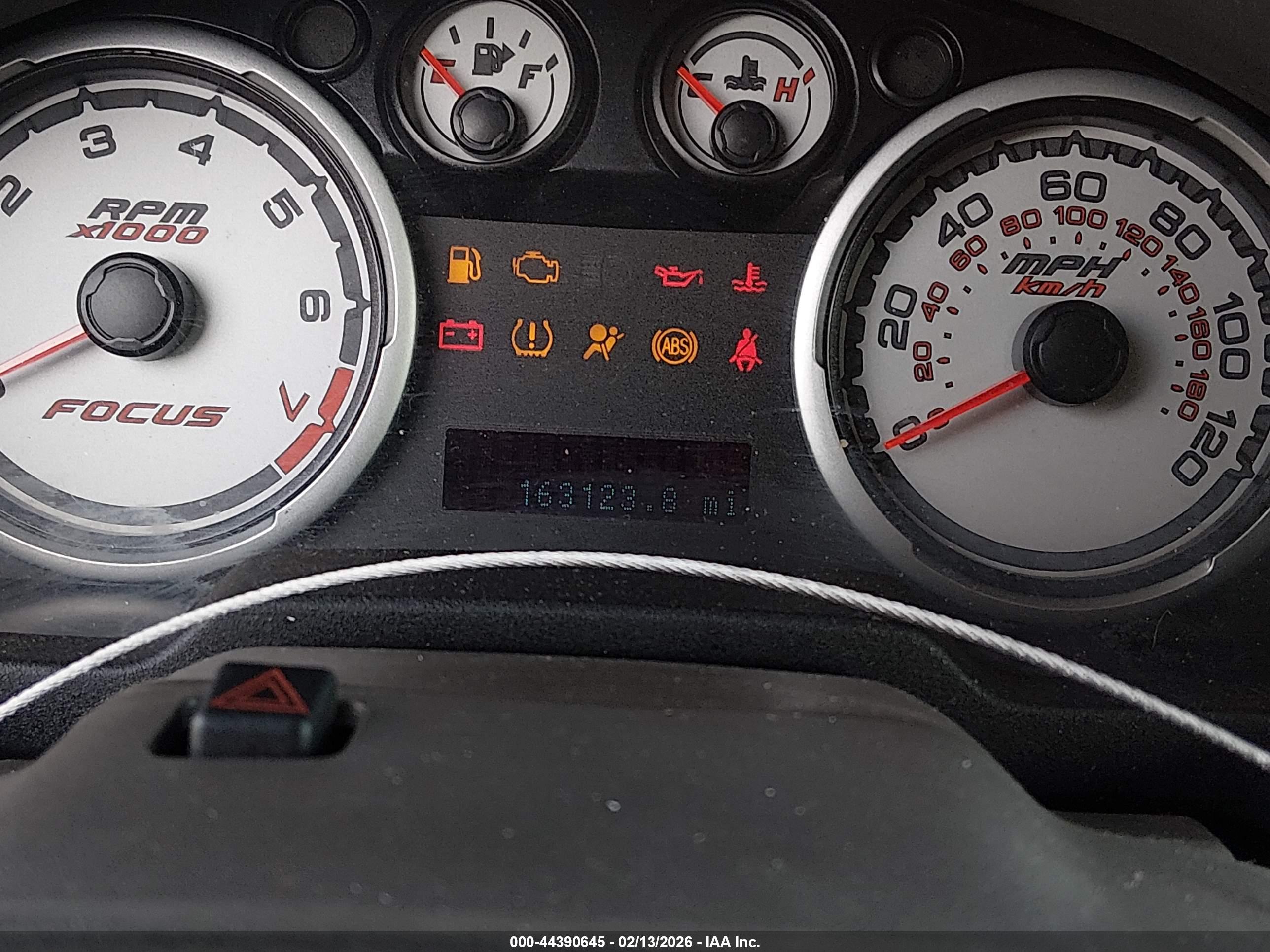 FORD FOCUS image 7