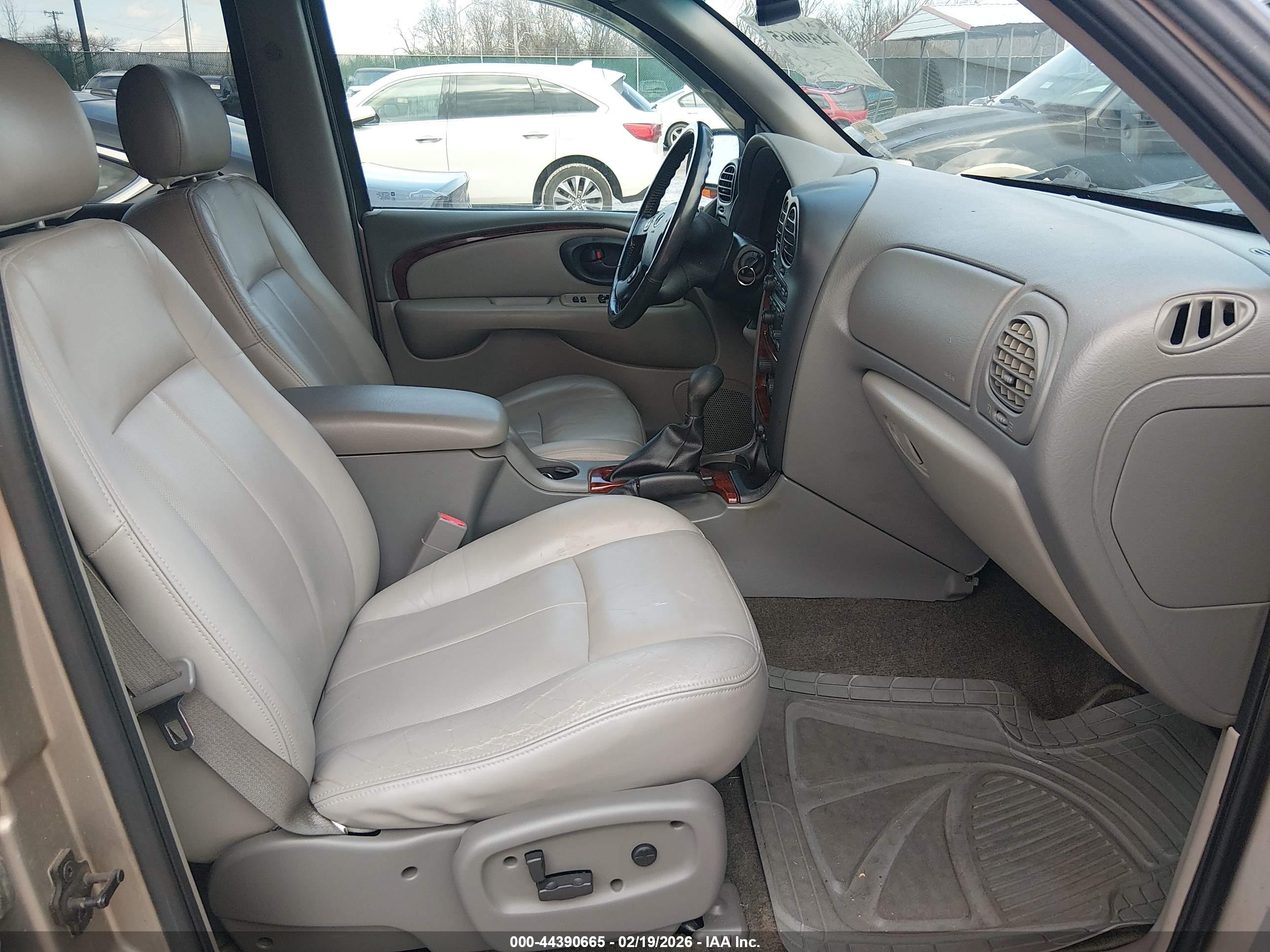 OLDSMOBILE BRAVADA image 5