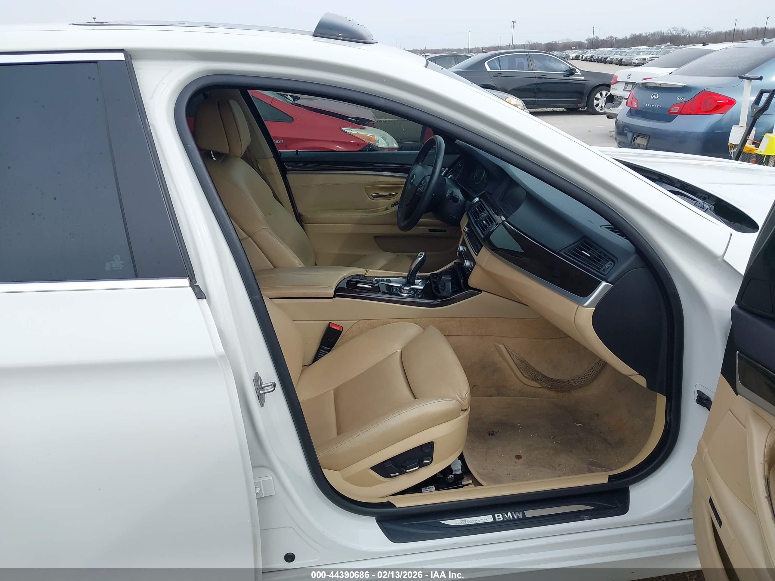 BMW 535I image 5