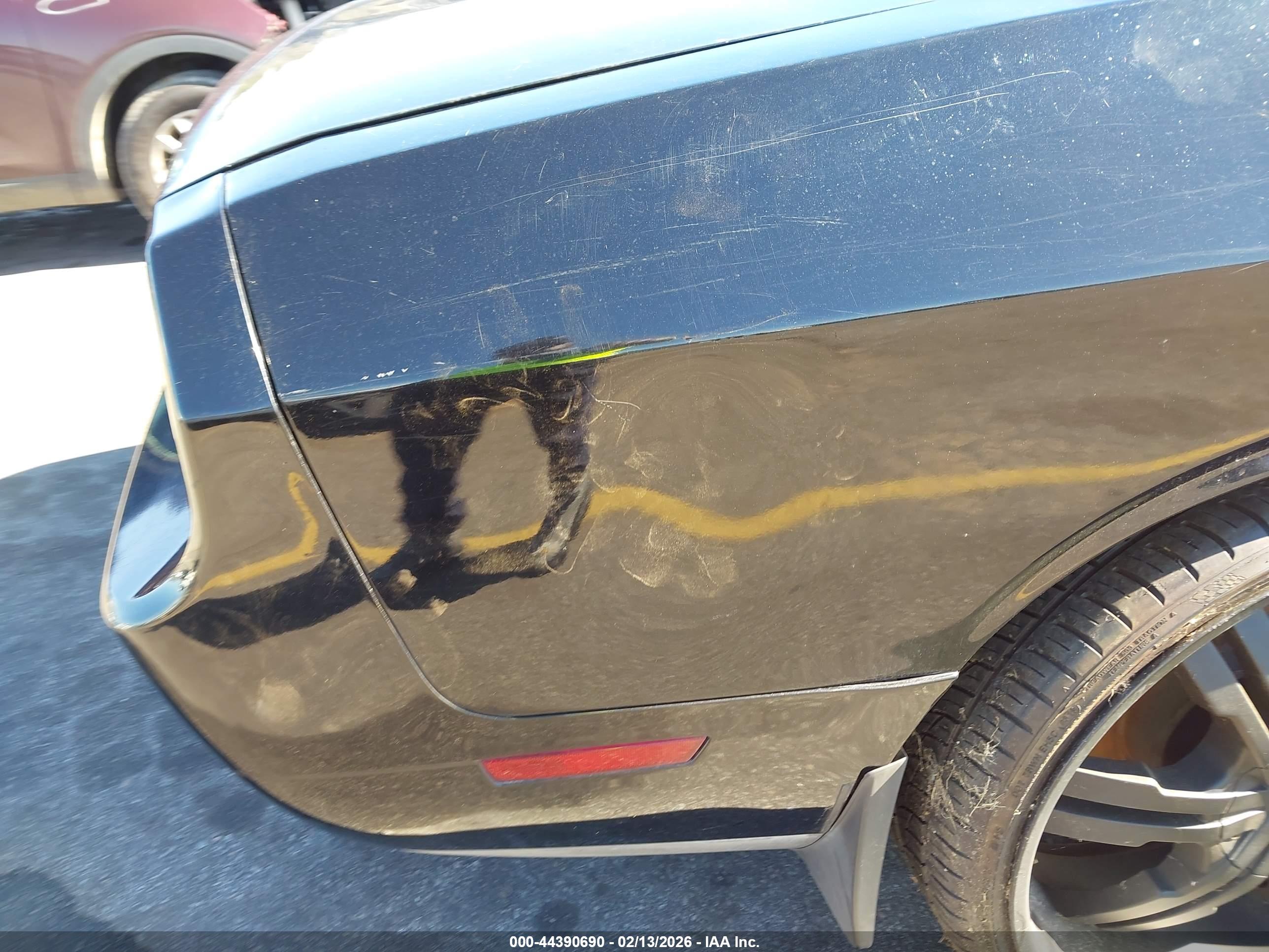 DODGE CHALLENGER image 6