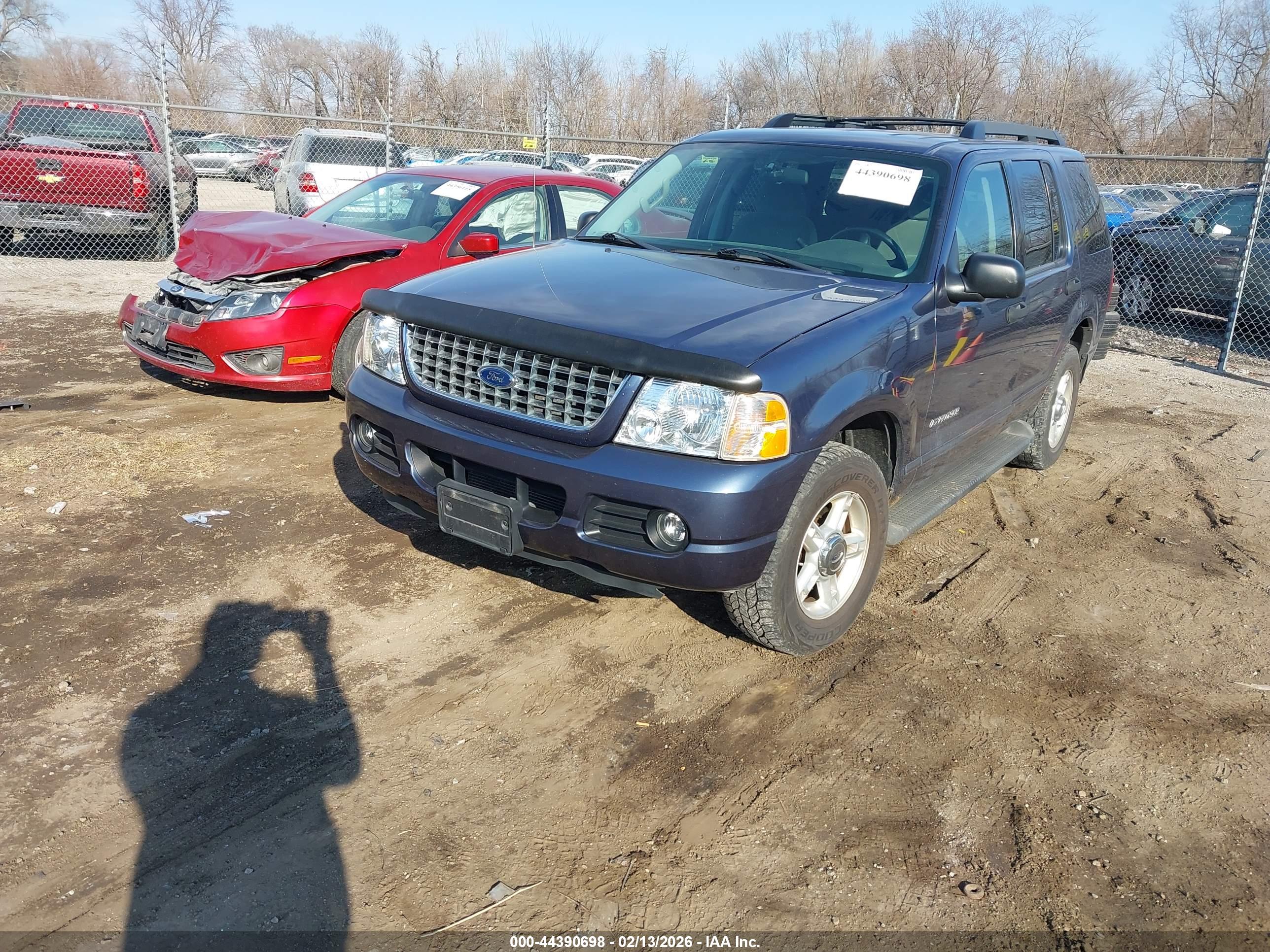 FORD EXPLORER image 2