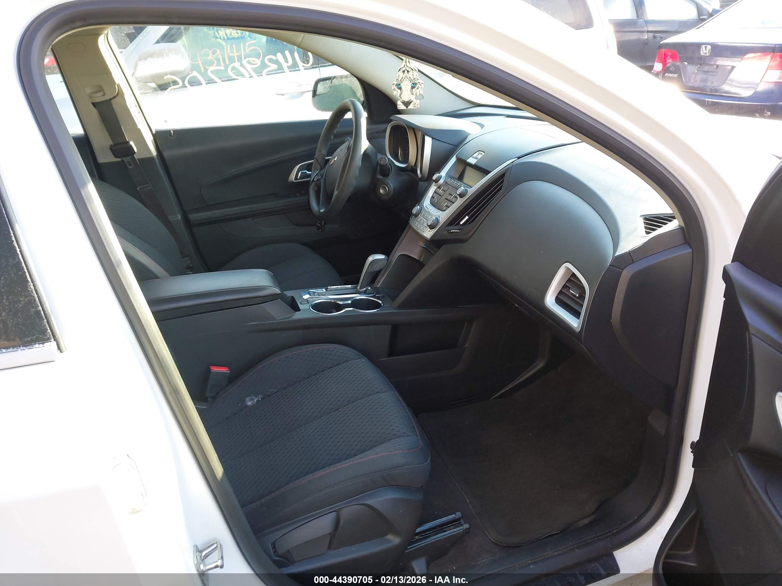 CHEVROLET EQUINOX image 5