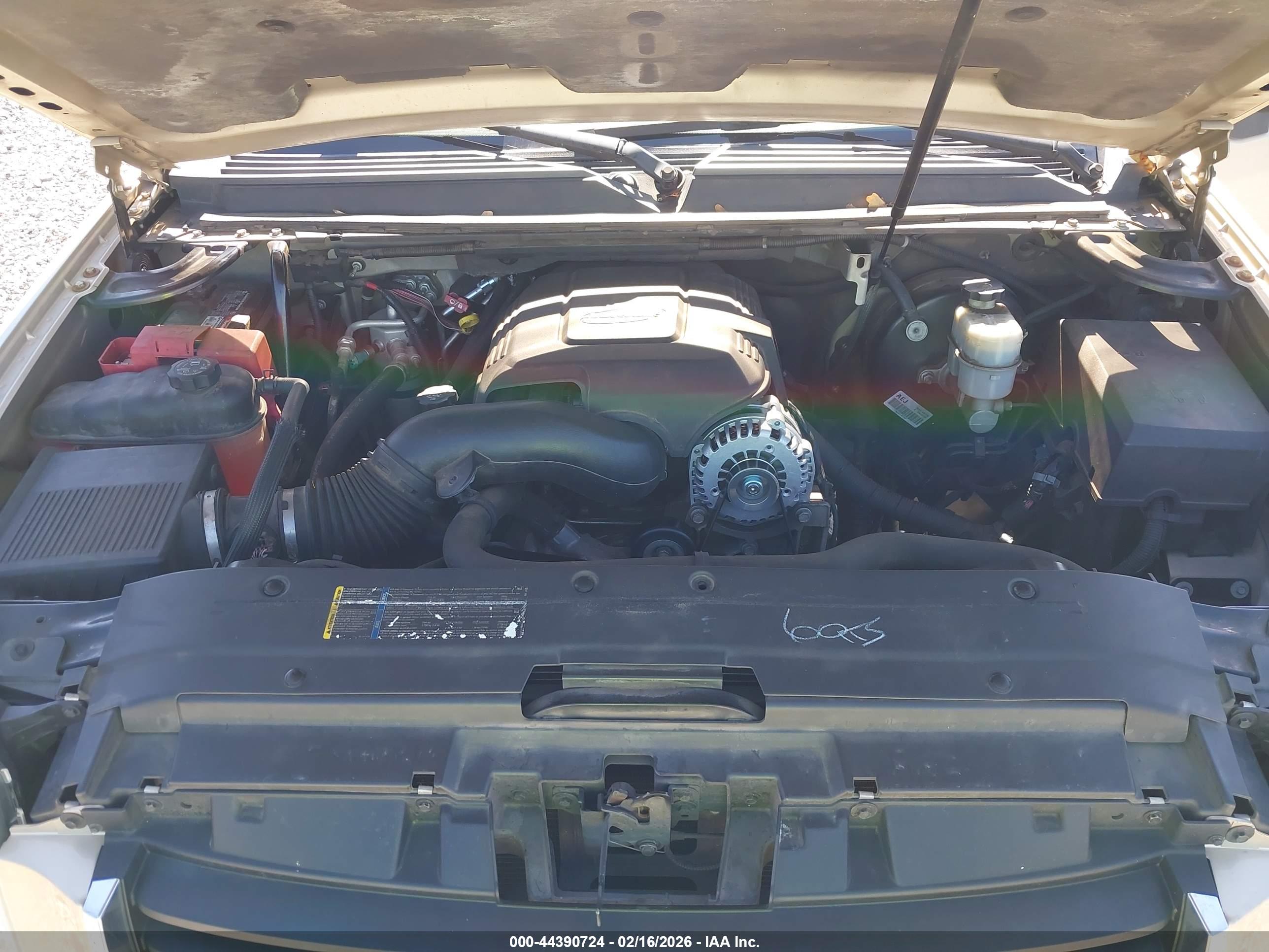 GMC YUKON image 10