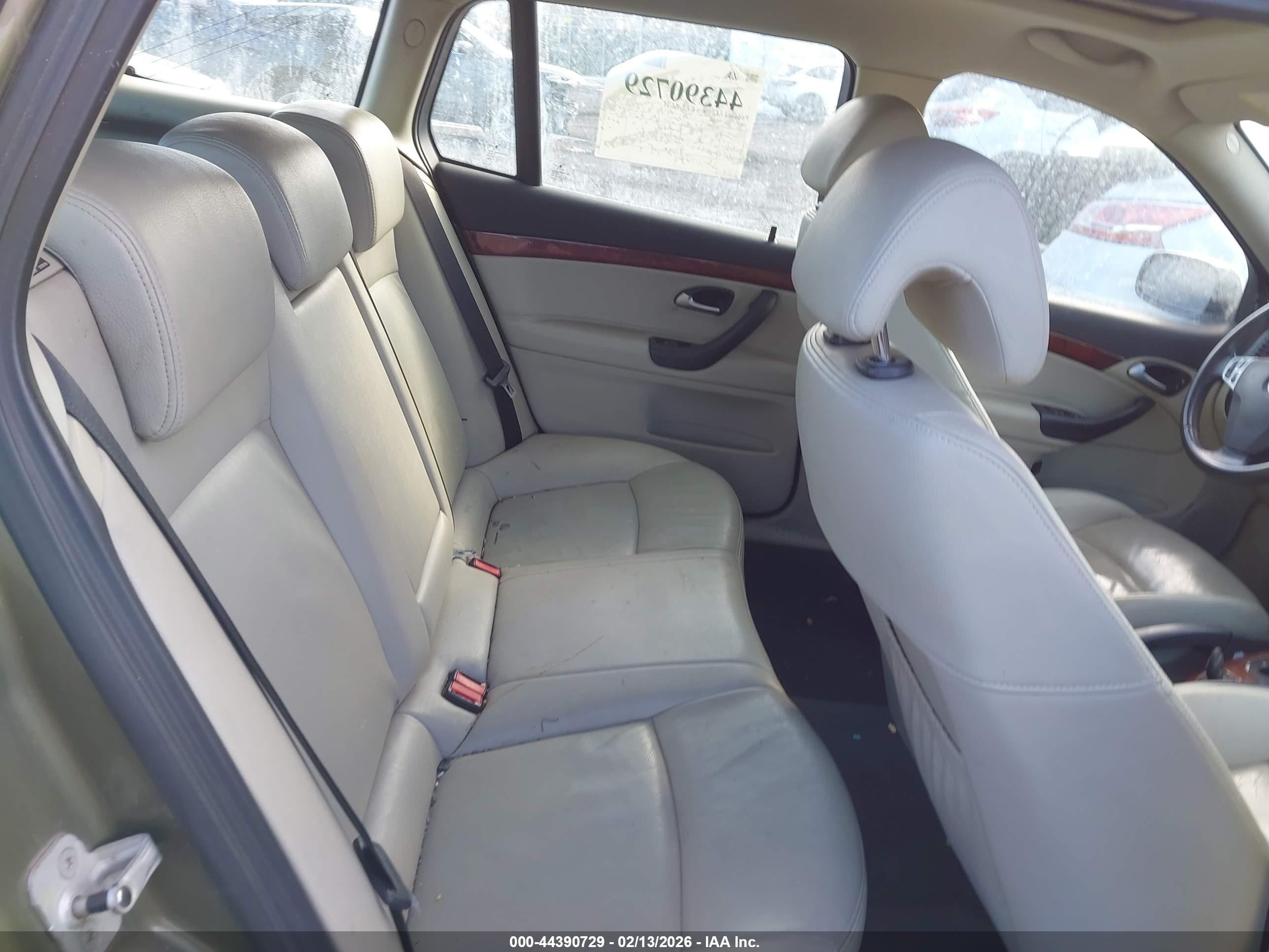 SAAB 9-3 image 8