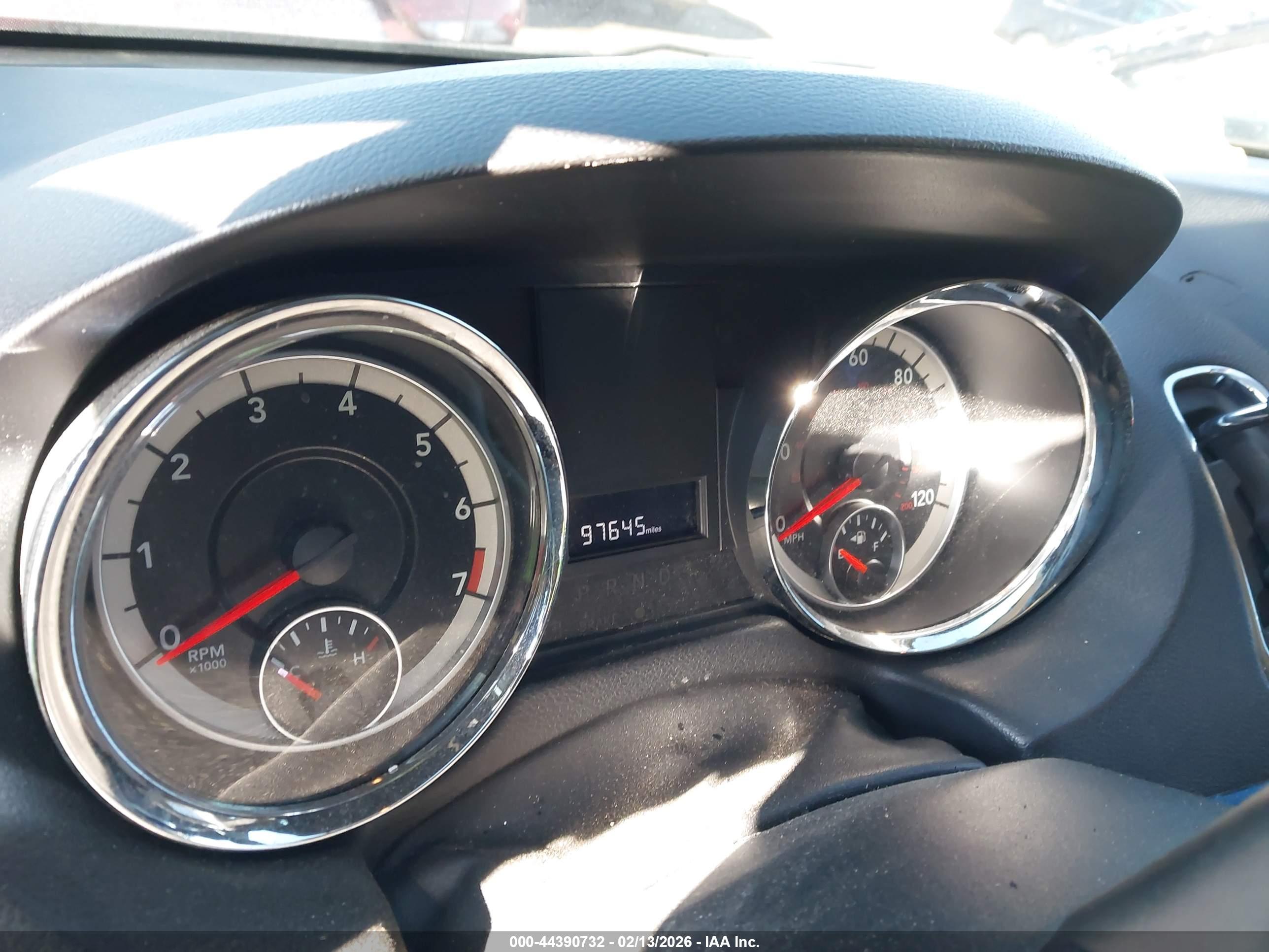 DODGE GRAND image 7
